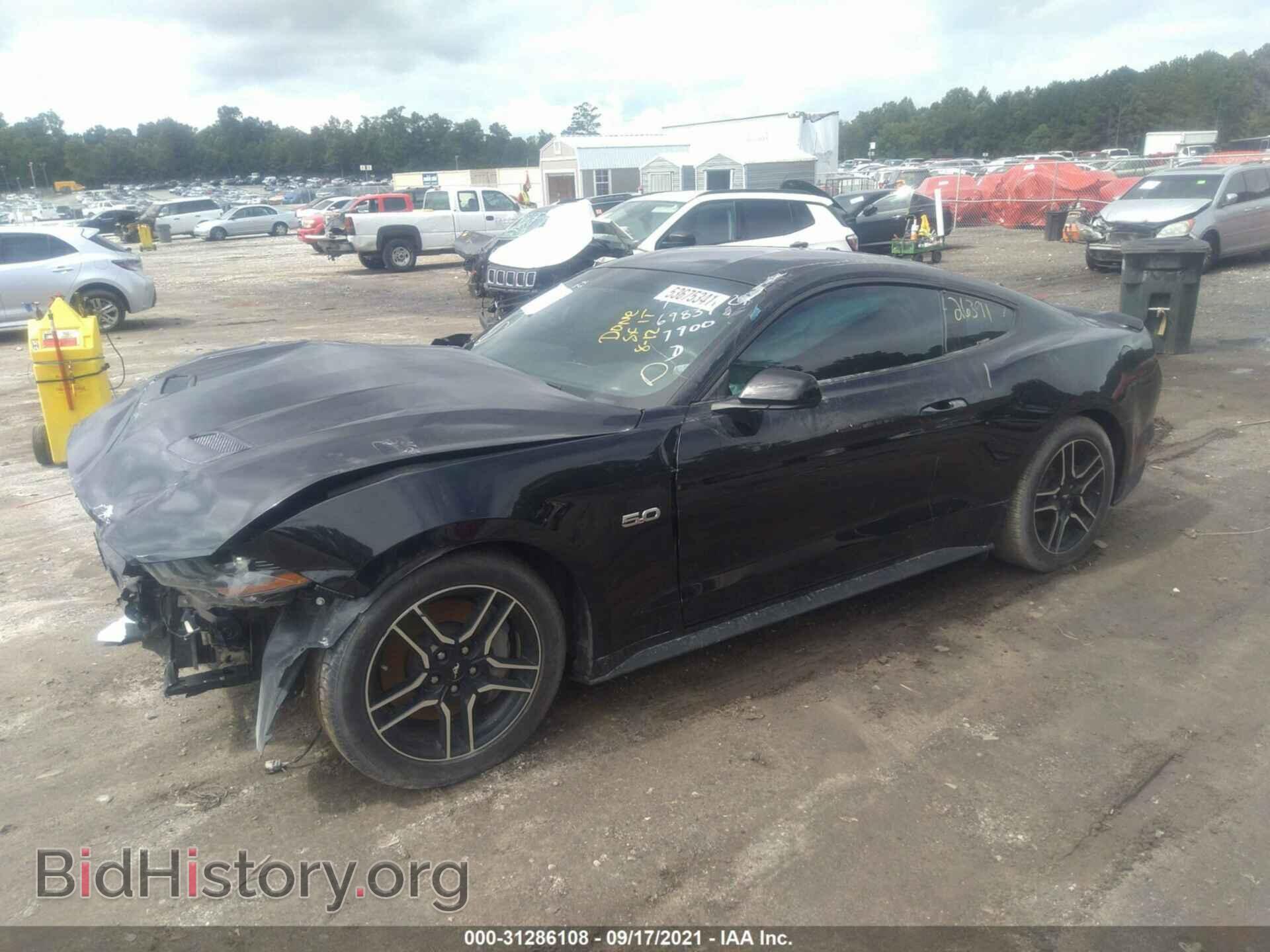 2018 FORD MUSTANG - VIN: 1FA6P8CF2J5127900 - Фото 2