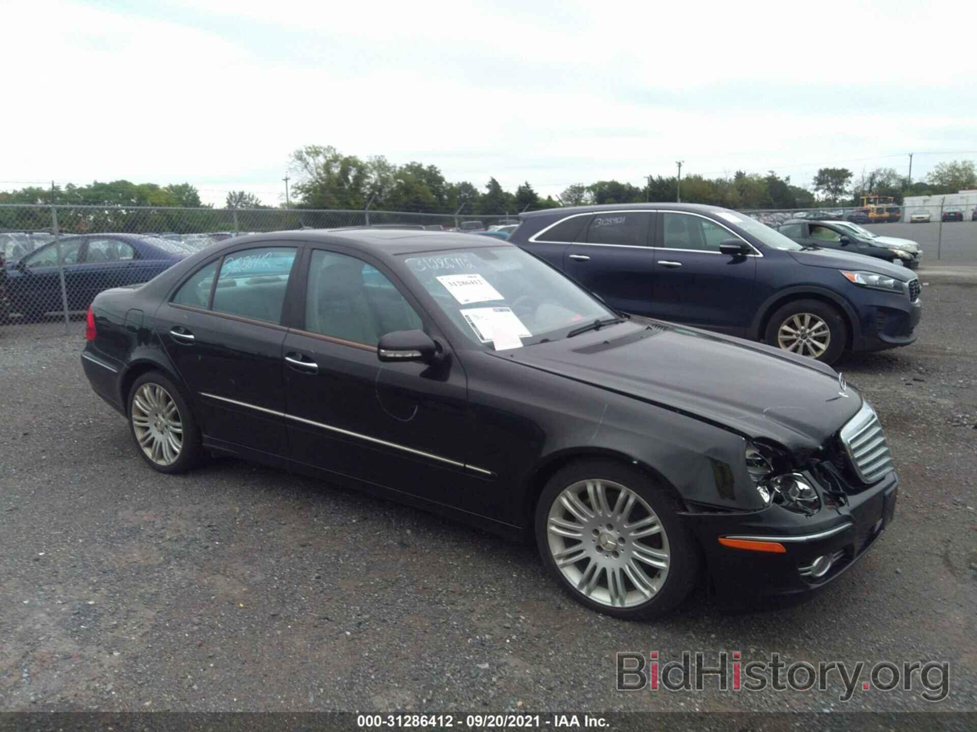 Photo WDBUF56X67B166506 - MERCEDES-BENZ E-CLASS 2007