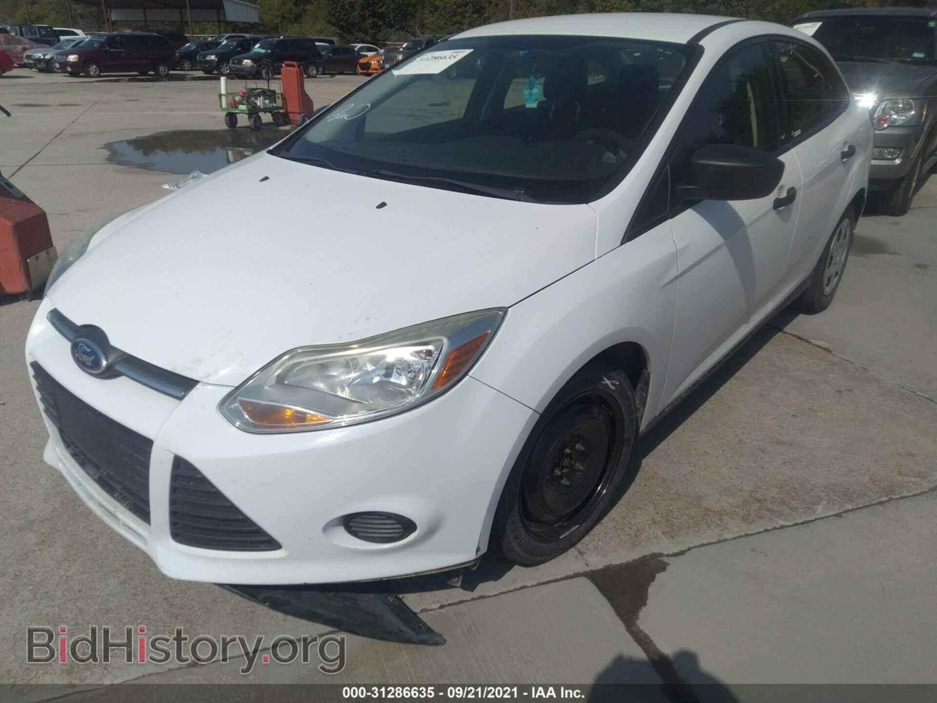 2012 FORD FOCUS - VIN: 1FAHP3E26CL174187 - Фото 2