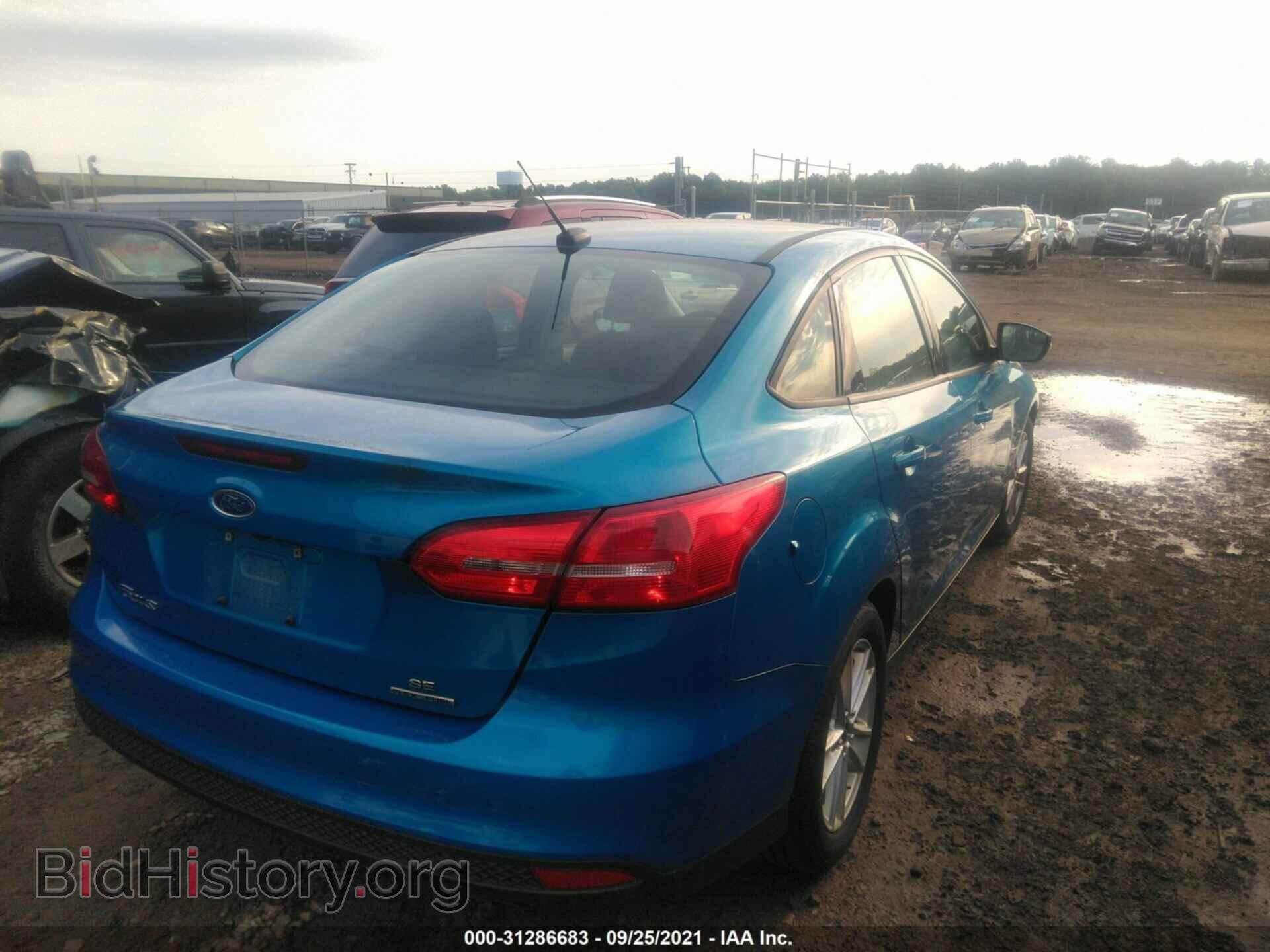 2016 FORD FOCUS - VIN: 1FADP3F28GL324187 - Photo 4