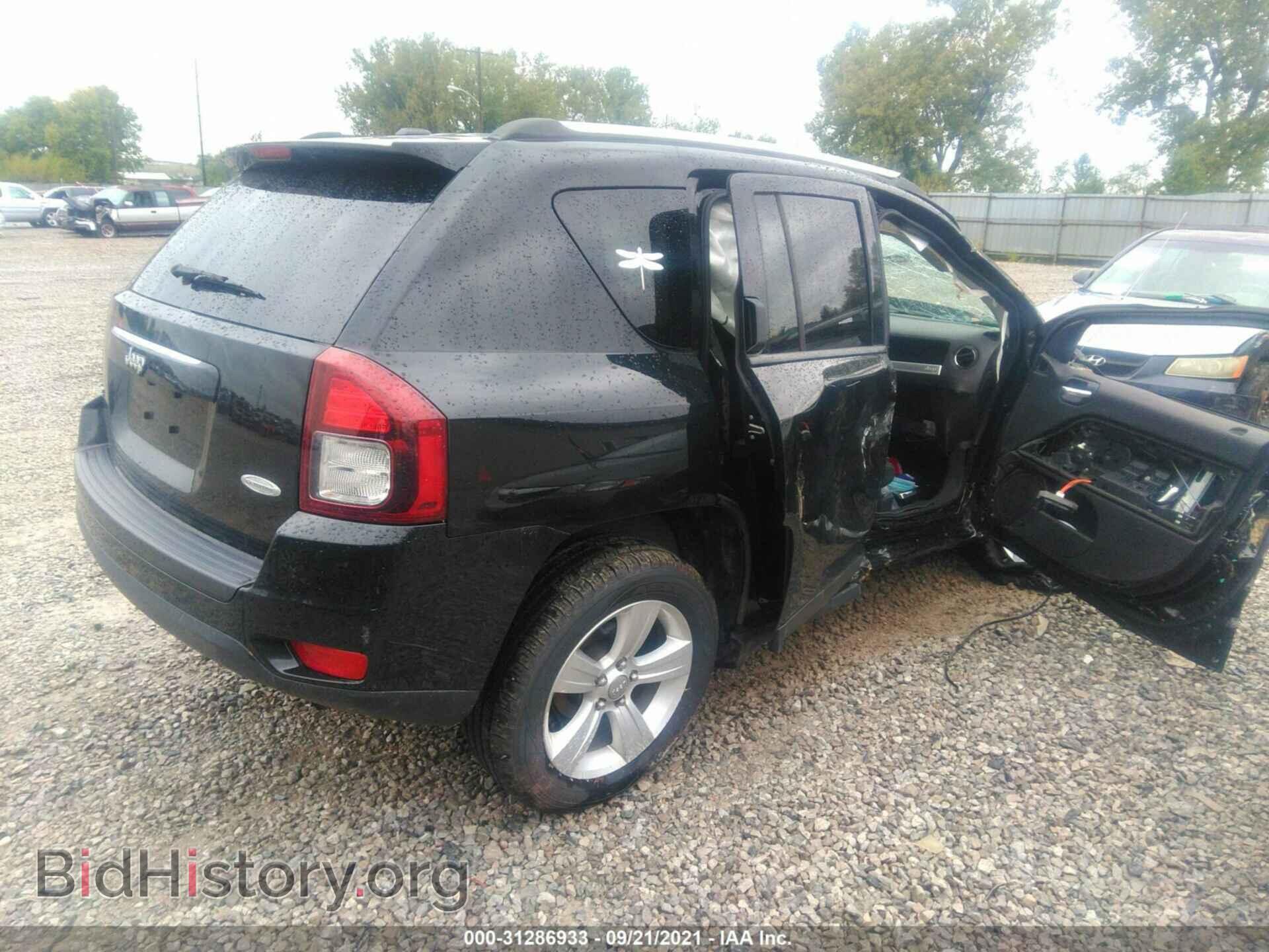 2014 JEEP COMPASS - VIN: 1C4NJDEBXED500431 - Фото 4