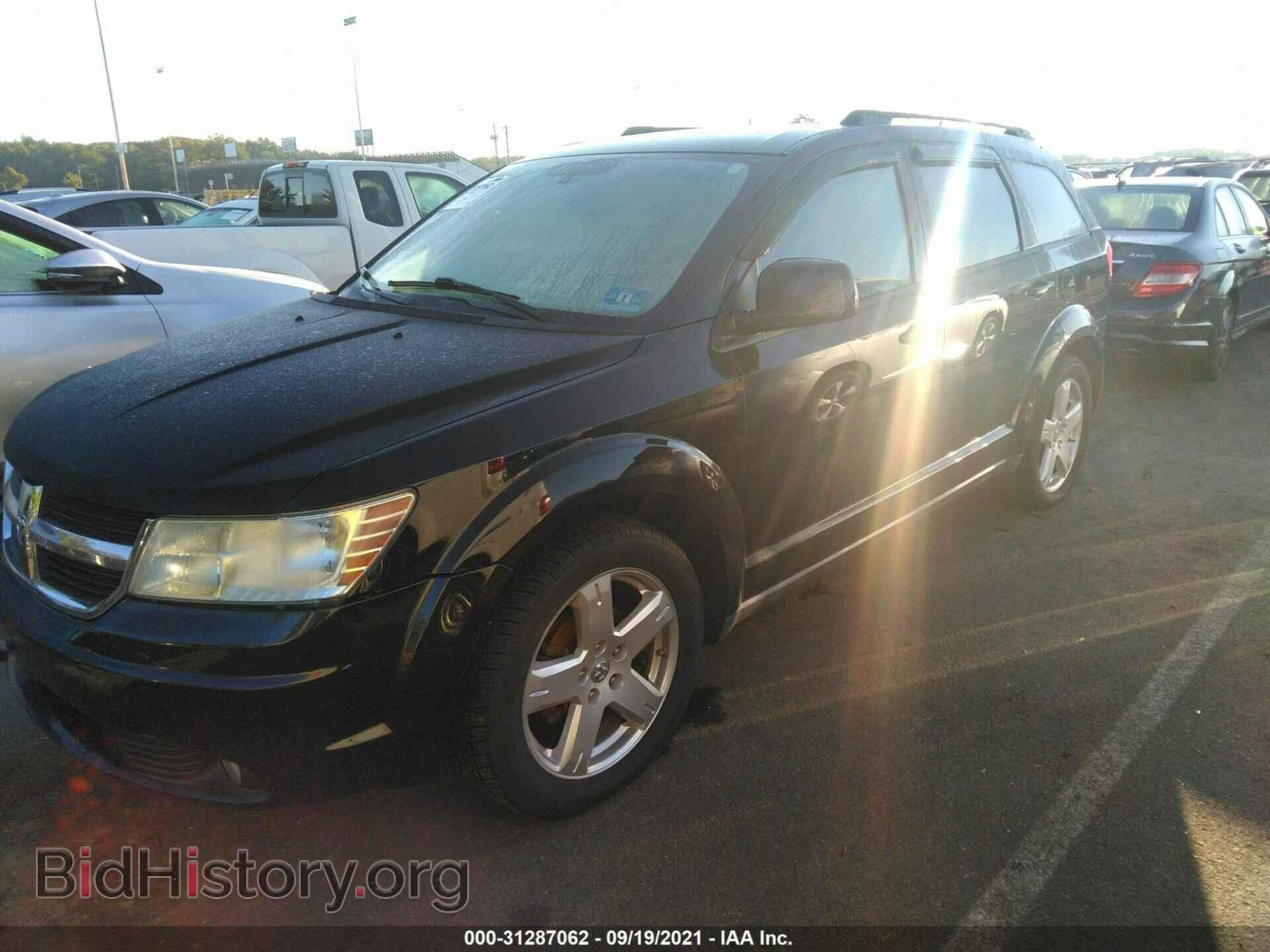 2010 DODGE JOURNEY - VIN: 3D4PH5FV2AT160573 - Фото 2