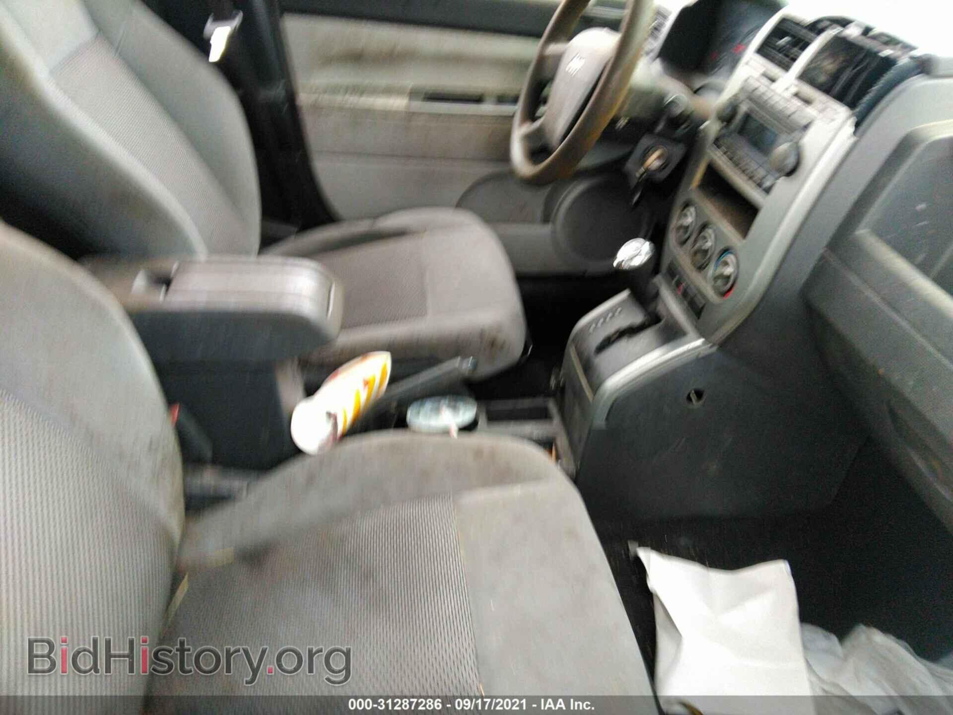 2007 JEEP COMPASS - VIN: 1J8FT47W27D181049 - Фото 5
