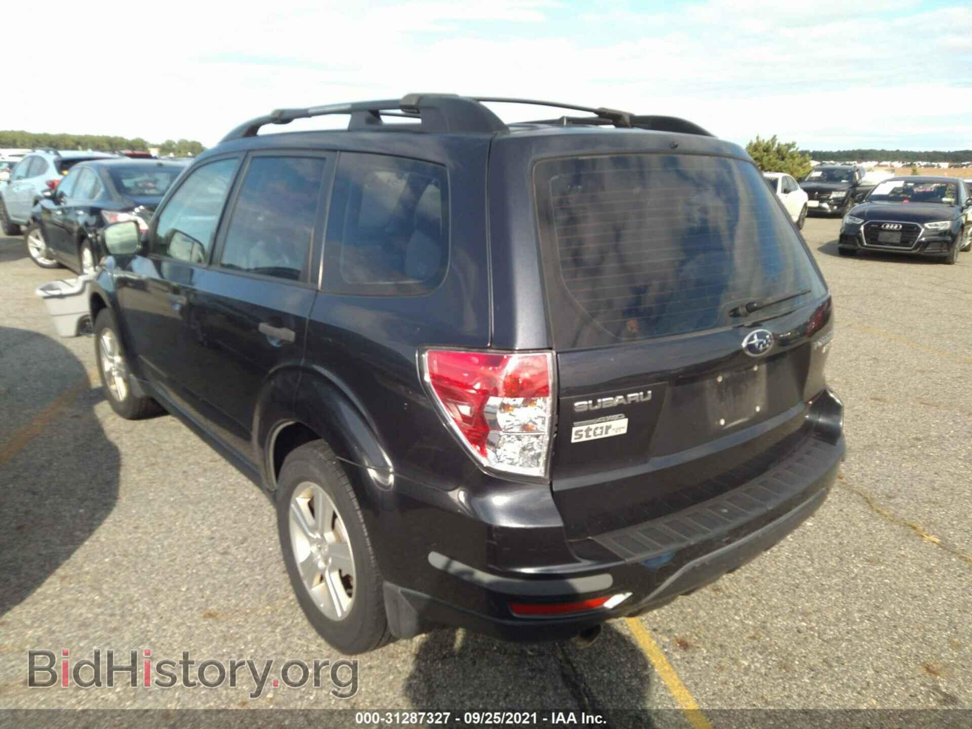 2011 SUBARU FORESTER - VIN: JF2SHABCXBH753975 - Фото 3
