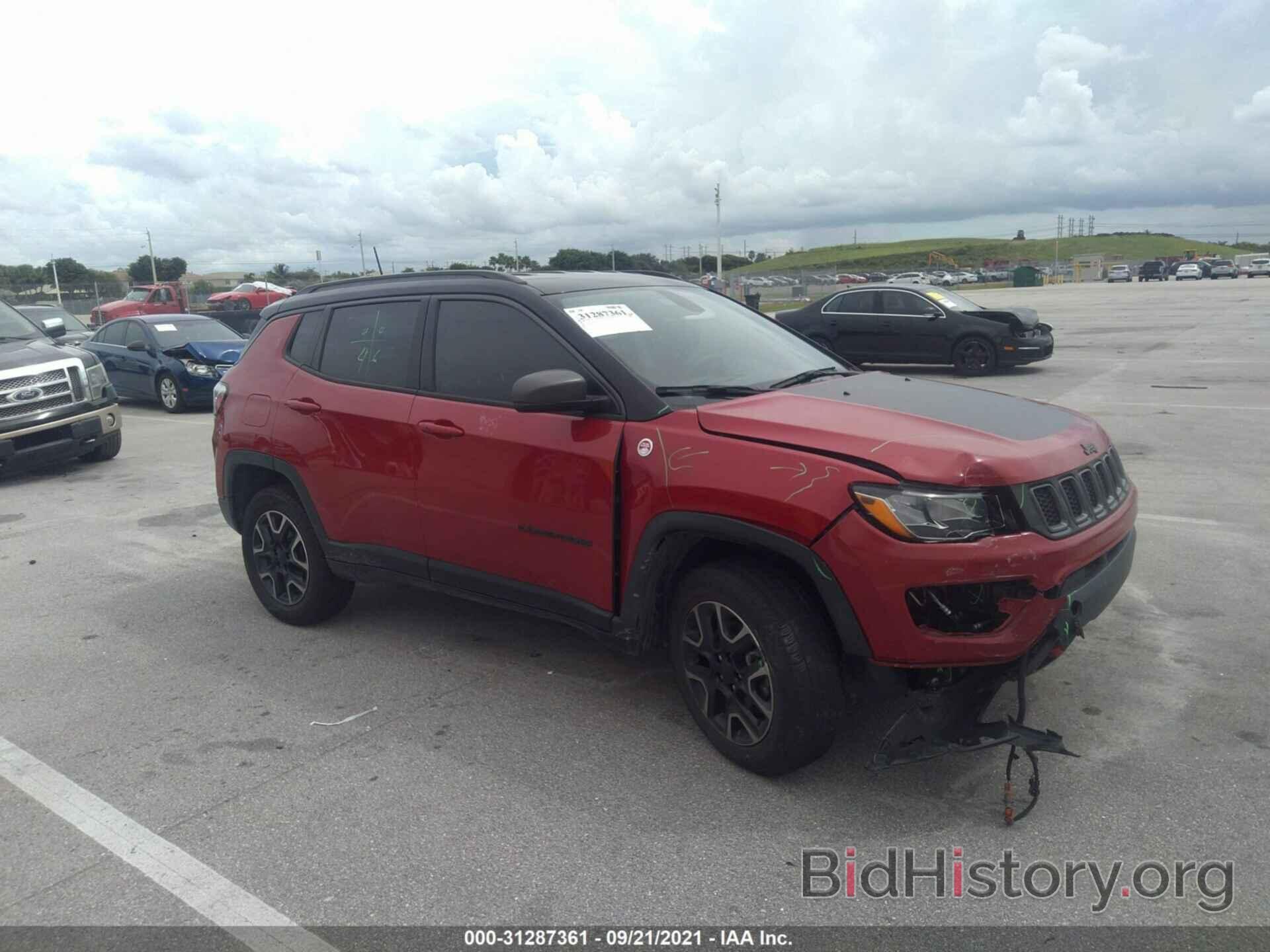 Фотография 3C4NJDDB0KT766418 - JEEP COMPASS 2019