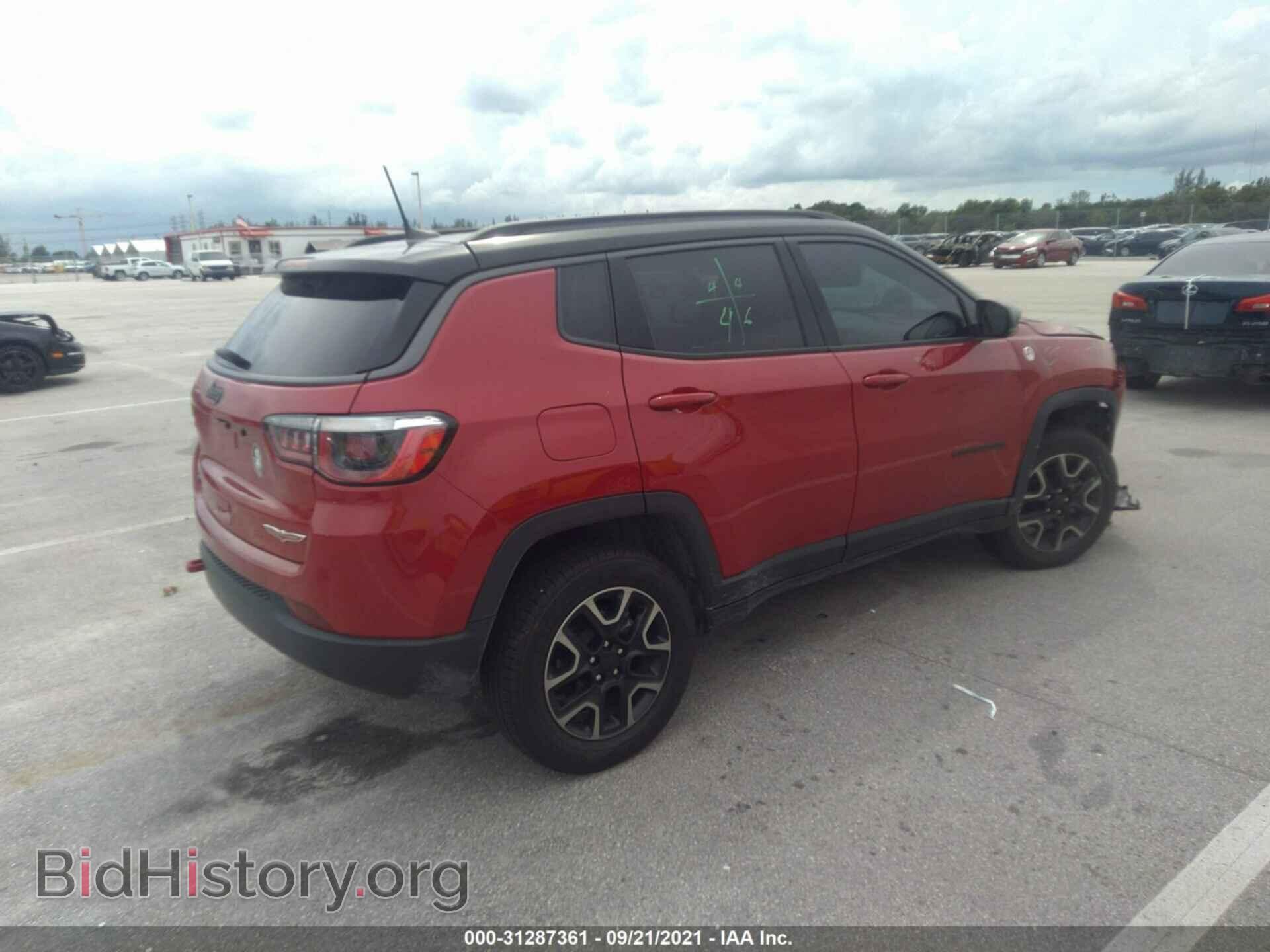 2019 JEEP COMPASS - VIN: 3C4NJDDB0KT766418 - Фото 4