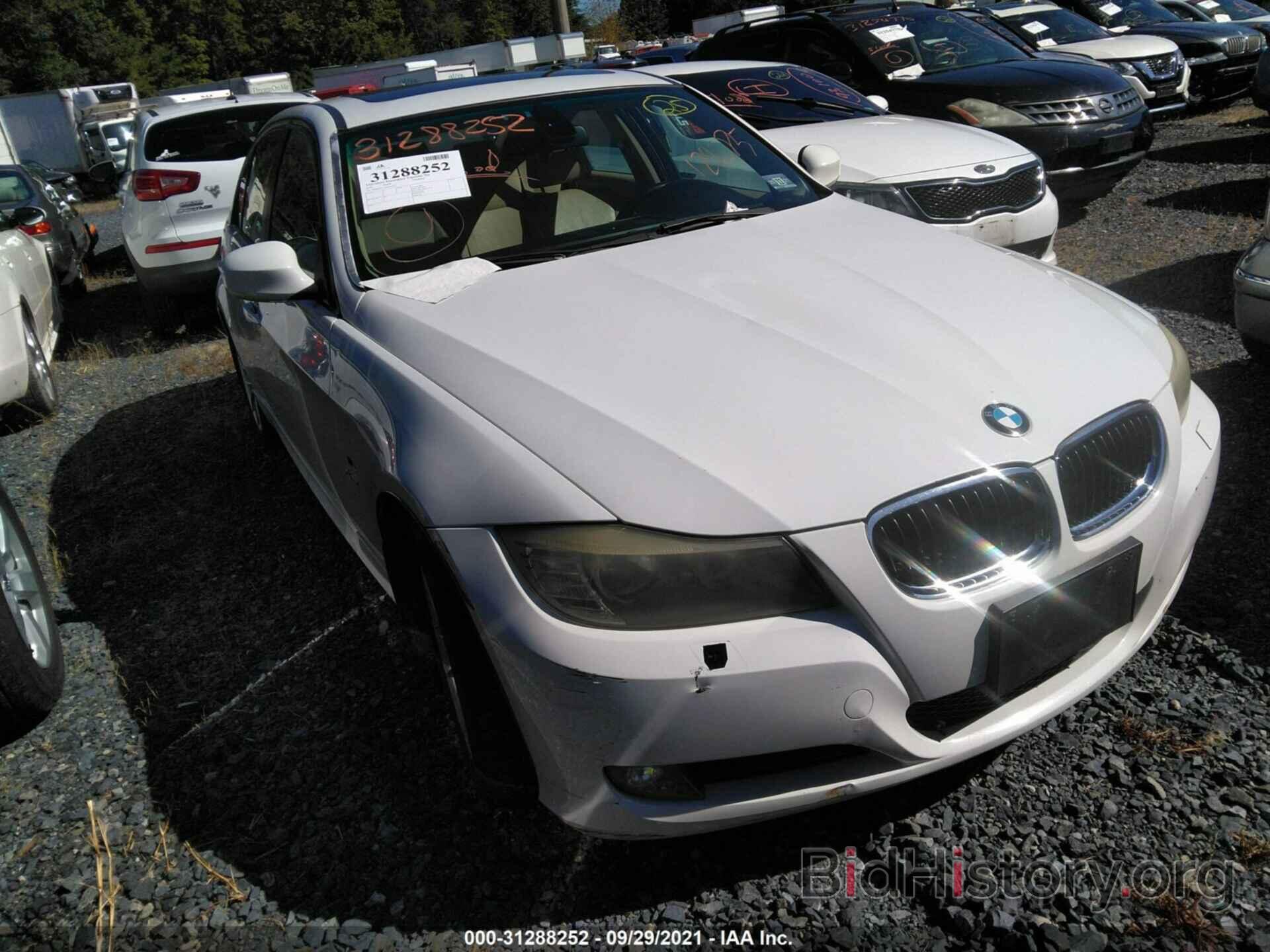 Photo WBAPK7C57AA461472 - BMW 3 SERIES 2010