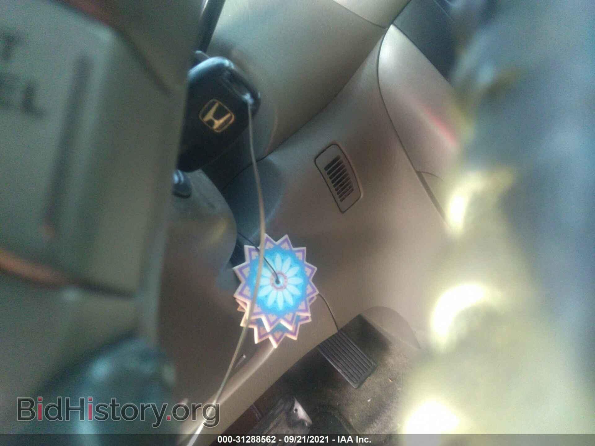 2006 HONDA PILOT - VIN: 5FNYF28666B043418 - Фото 11