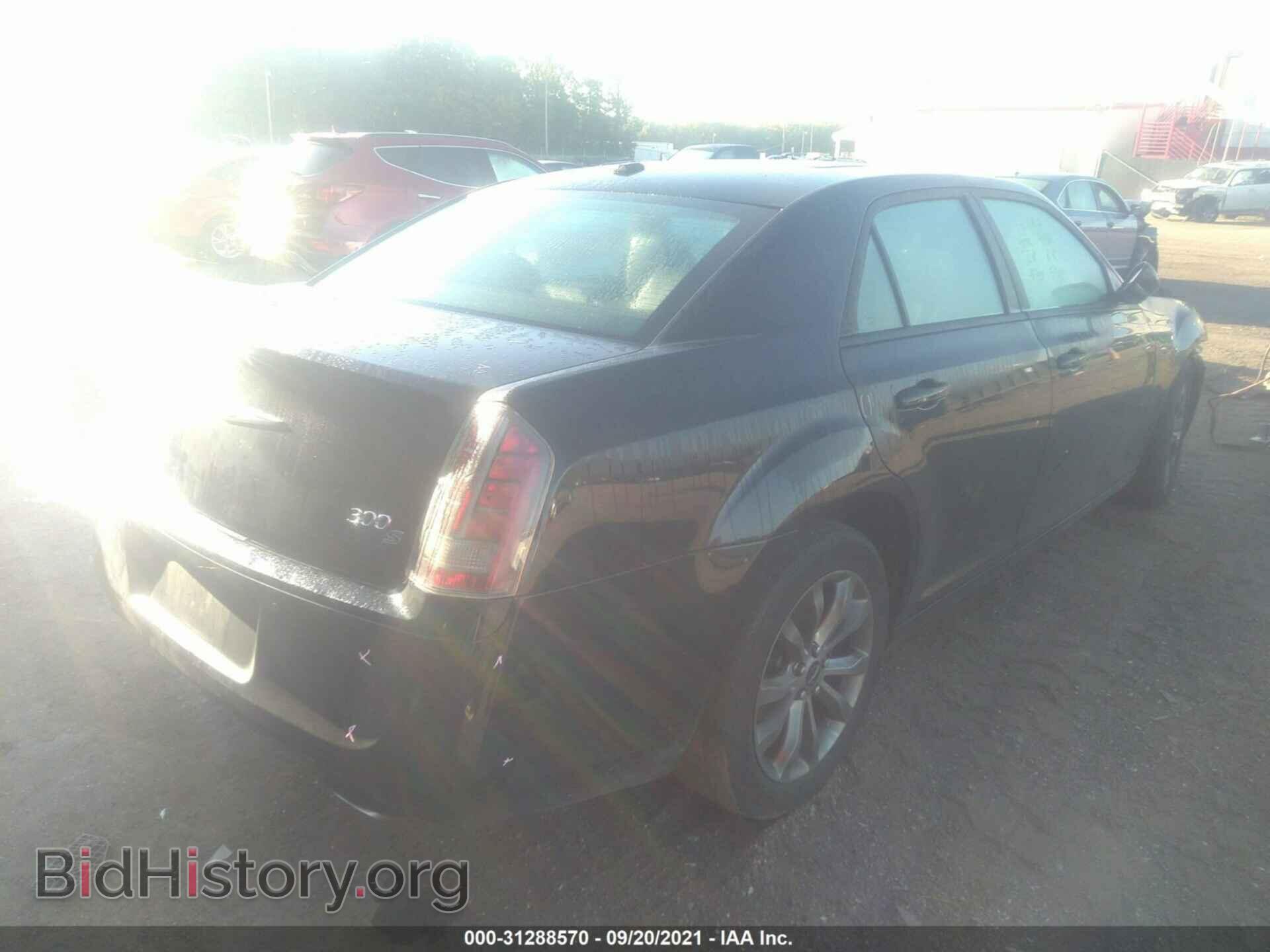 2014 CHRYSLER 300 - VIN: 2C3CCAGG8EH229157 - Photo 4