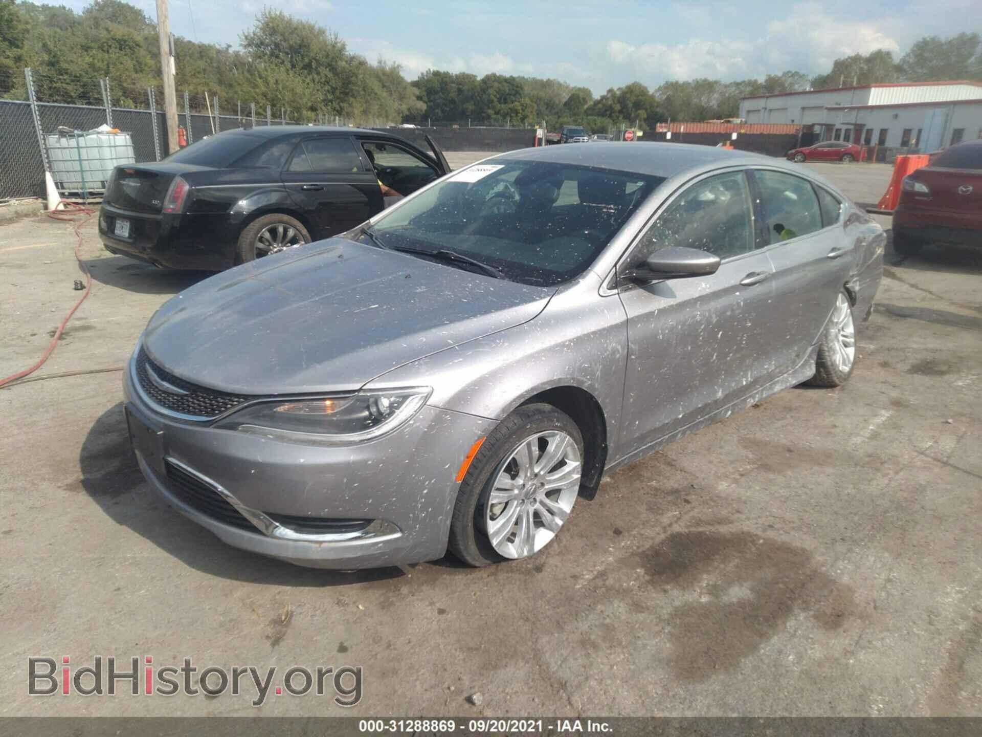 2015 CHRYSLER 200 - VIN: 1C3CCCAB2FN749002 - Фото 2