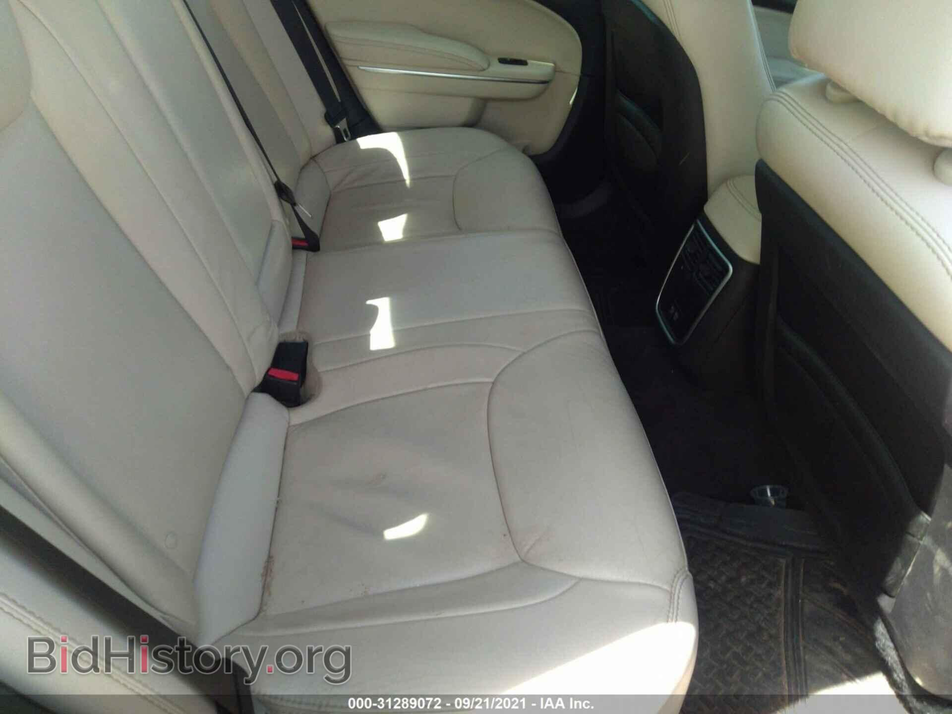 2017 CHRYSLER 300 - VIN: 2C3CCARG5HH608778 - Фото 8