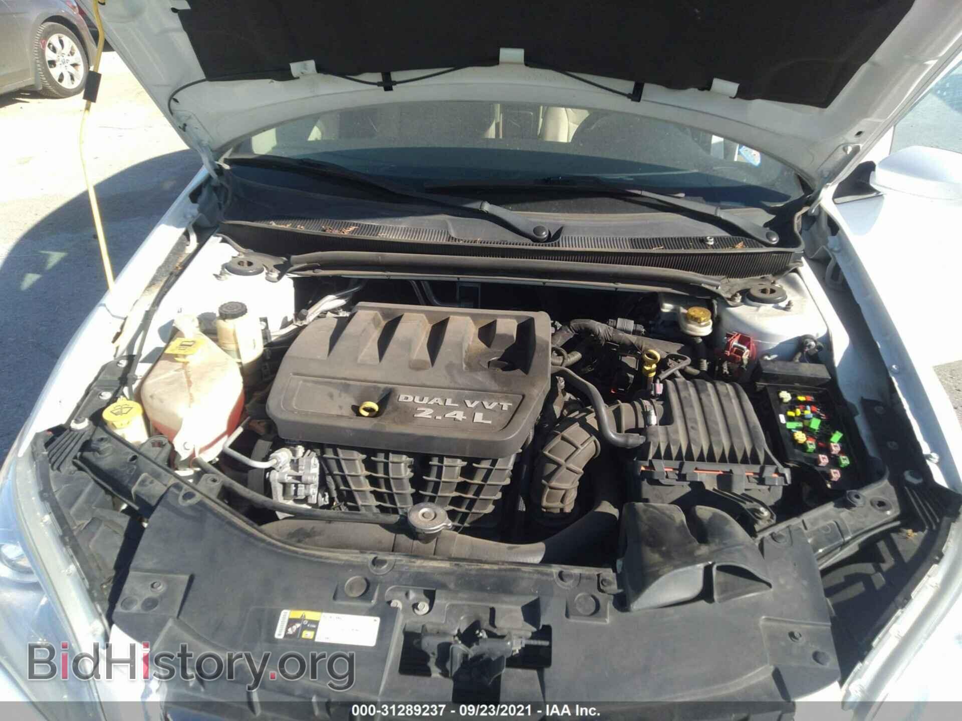 2014 CHRYSLER 200 - VIN: 1C3CCBBB4EN144647 - Фото 10