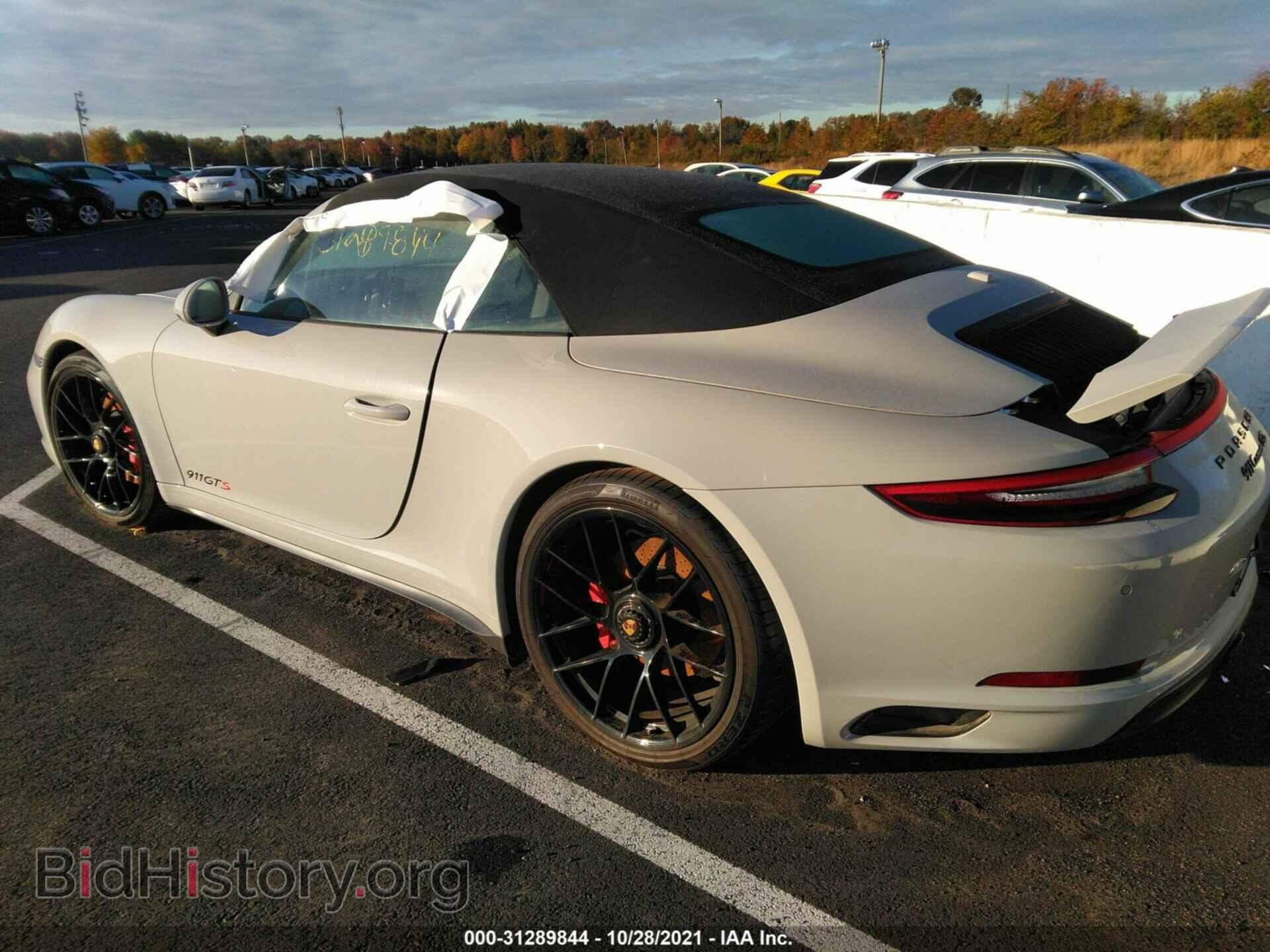 2018 PORSCHE 911 - VIN: WP0CB2A9XJS147187 - Фото 3