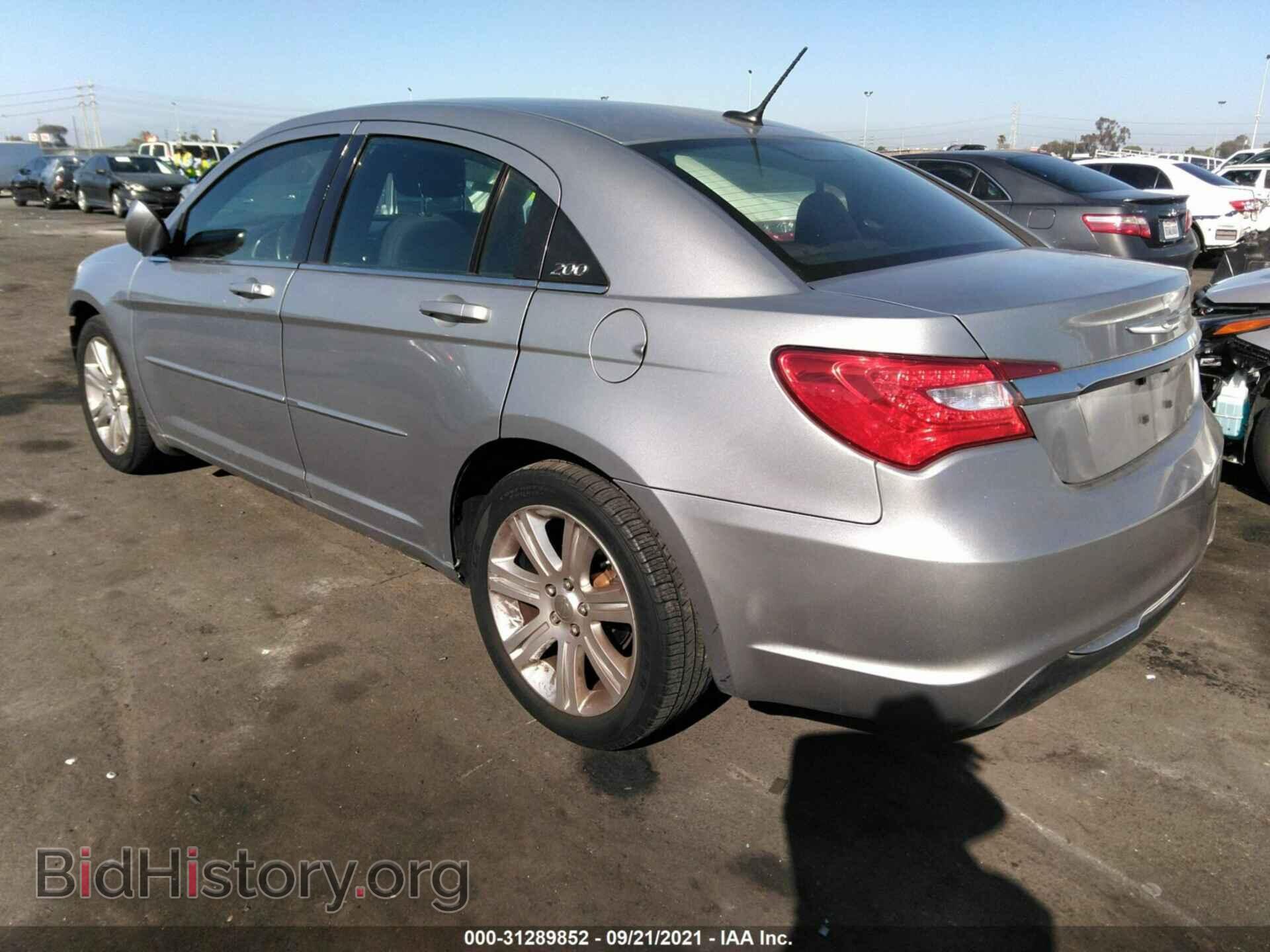 2013 CHRYSLER 200 - VIN: 1C3CCBBB9DN732414 - Photo 3