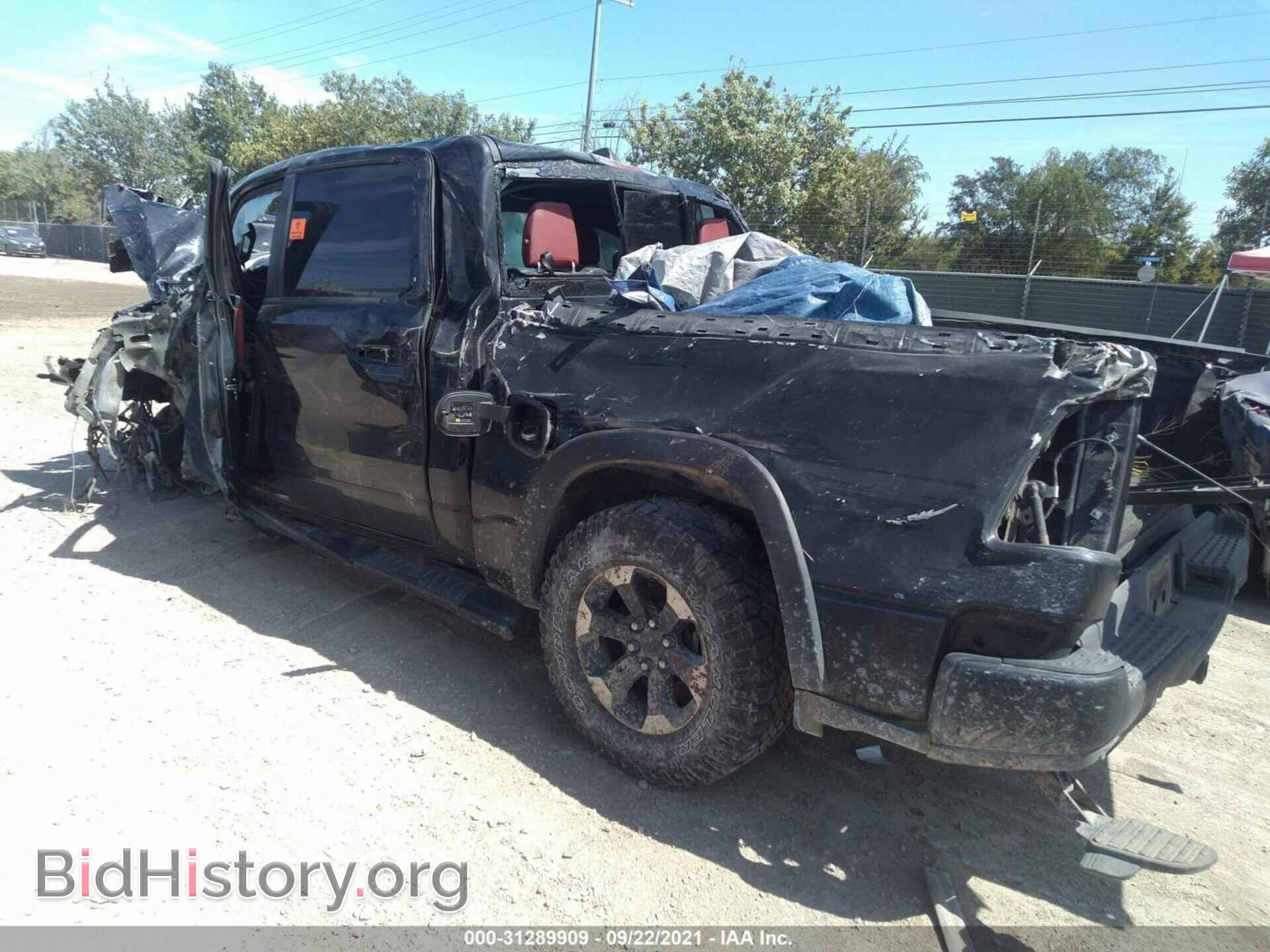 2019 RAM 1500 - VIN: 1C6SRFLTXKN733208 - Фото 3