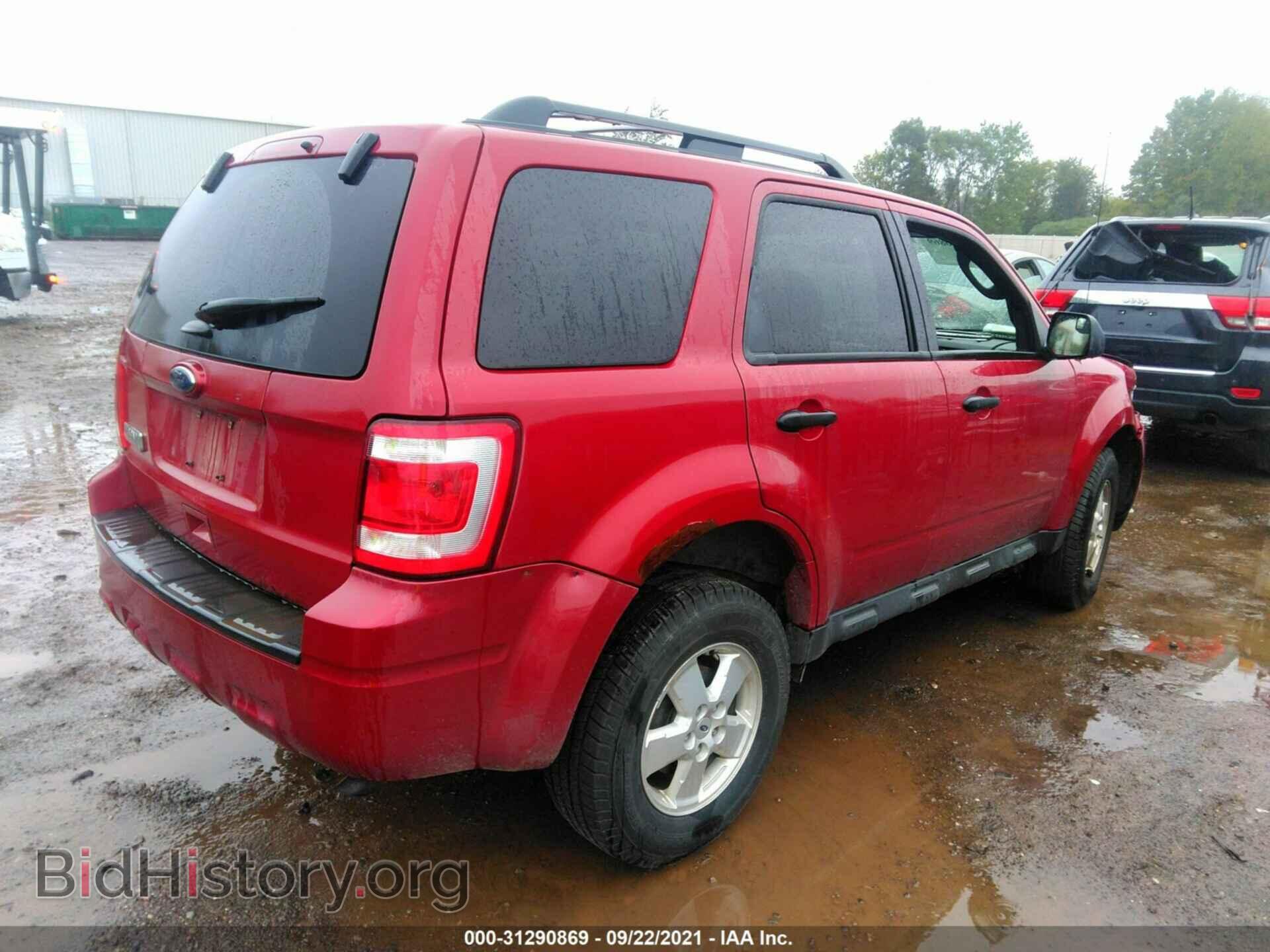 2011 FORD ESCAPE - VIN: 1FMCU9D73BKA81706 - Фото 4