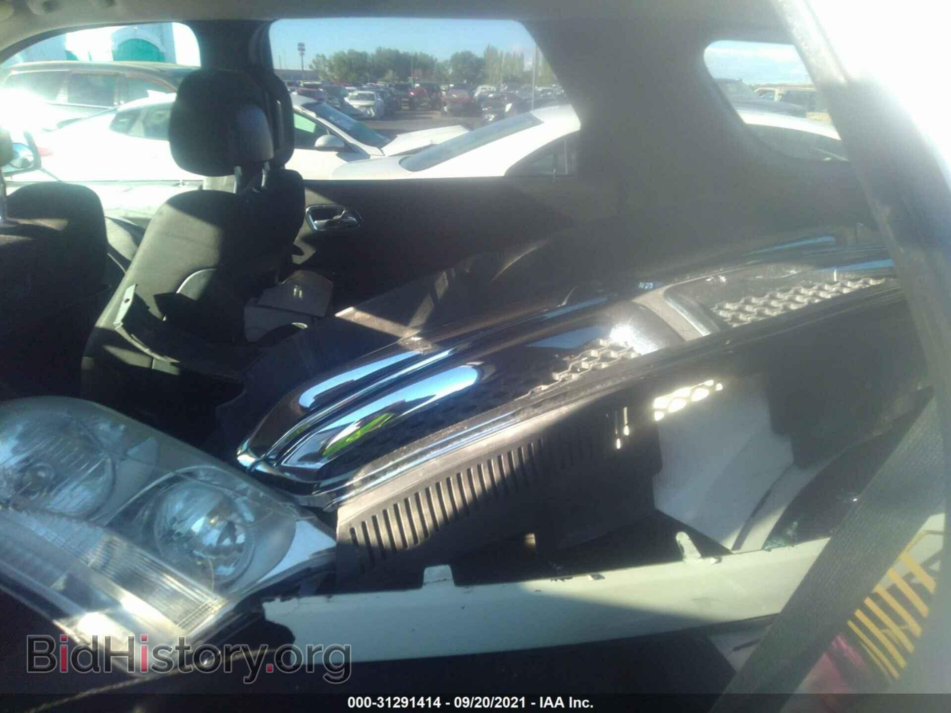 2011 DODGE DURANGO - VIN: 1D4RD4GG2BC652869 - Фото 8