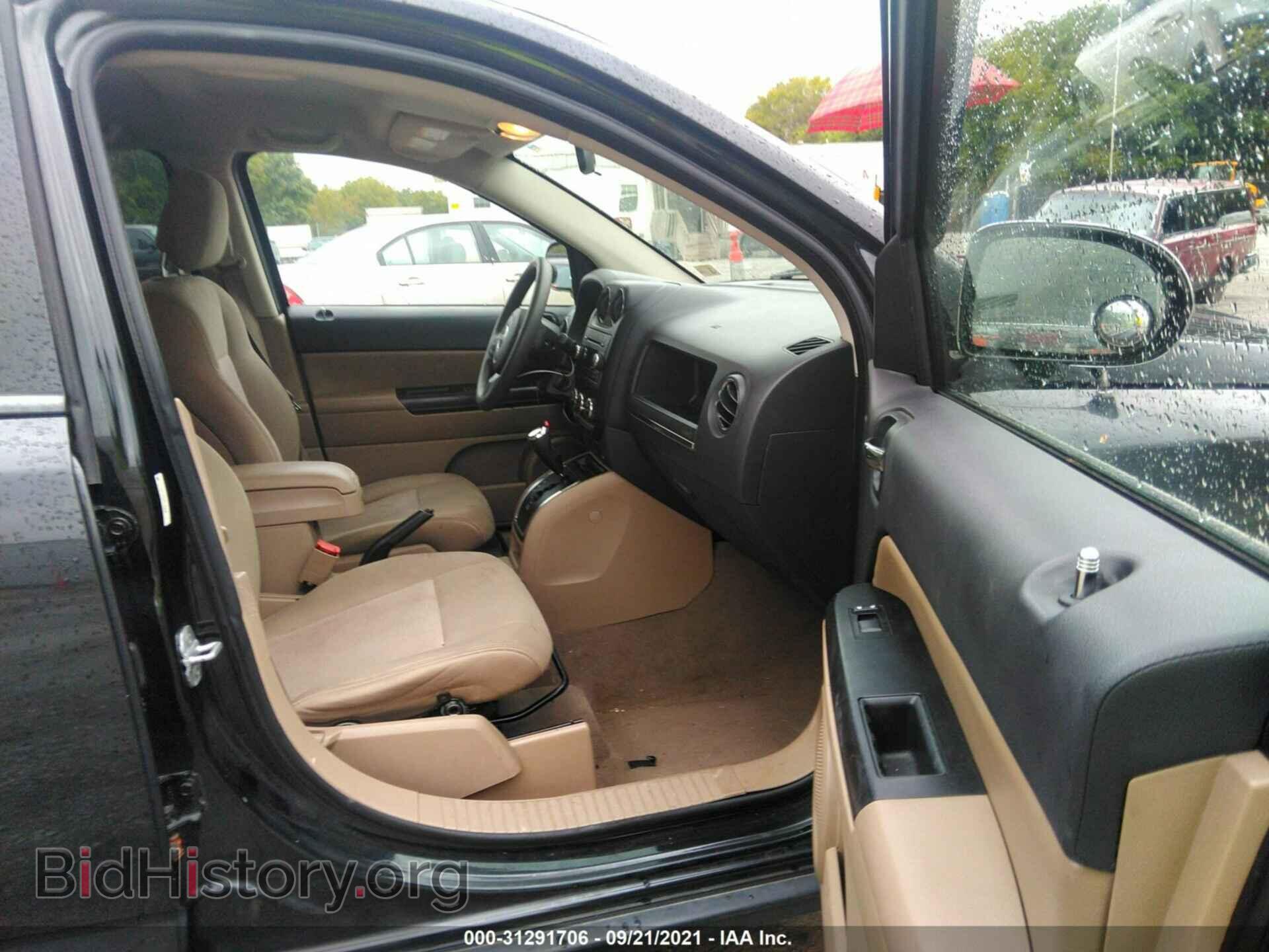 2011 JEEP COMPASS - VIN: 1J4NT1FA0BD165538 - Фото 5