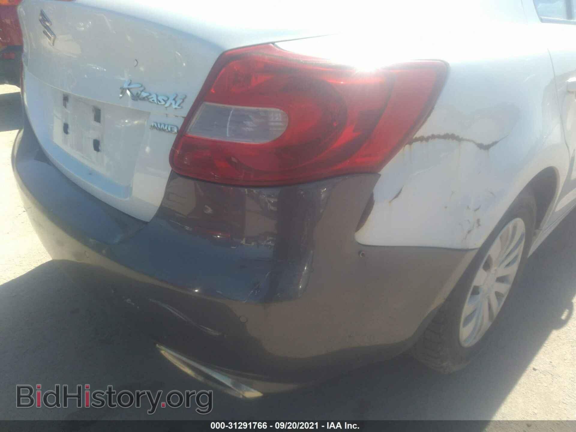 2011 SUZUKI KIZASHI - VIN: JS2RF9A19B6110066 - Photo 6