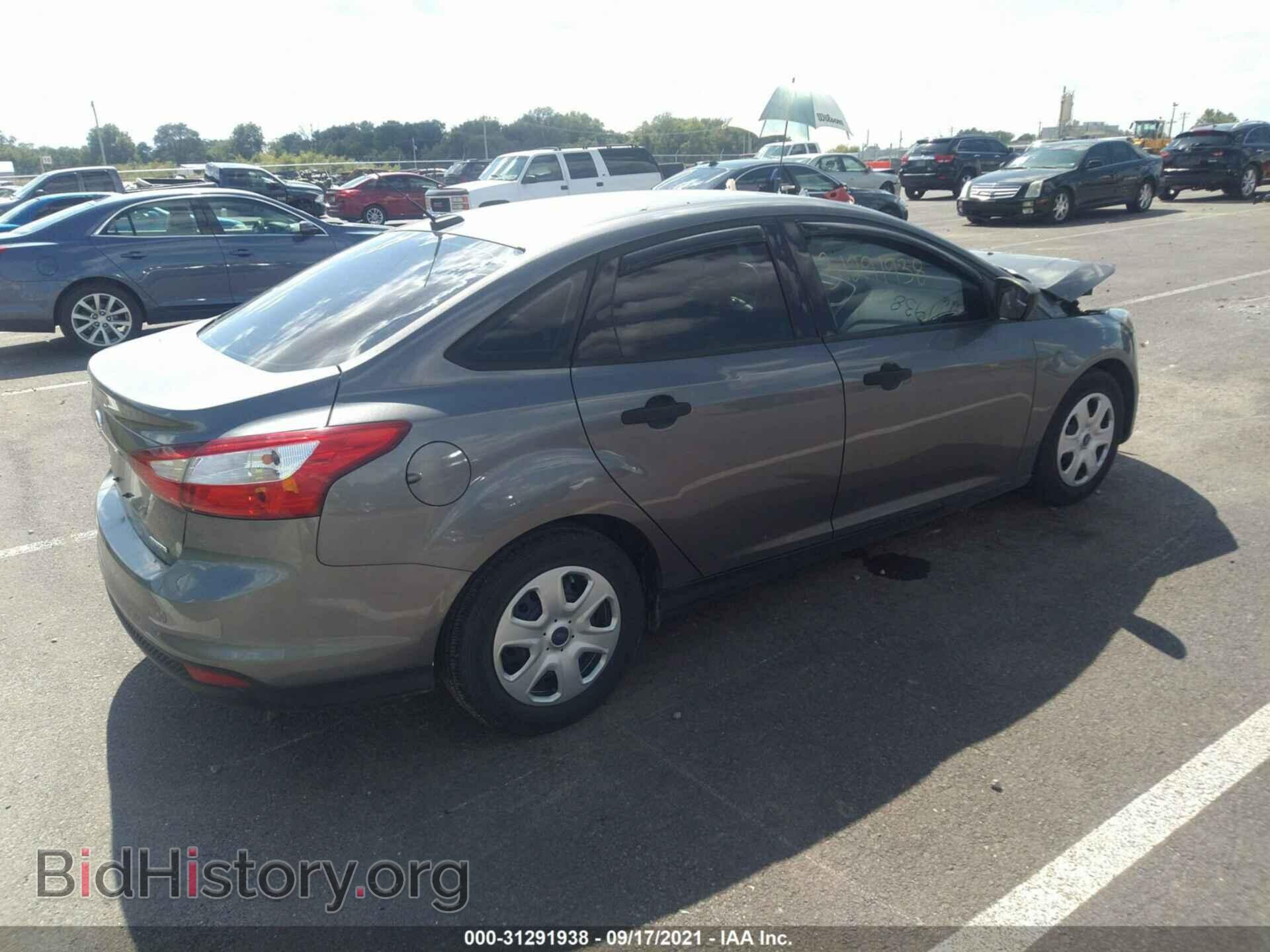 2013 FORD FOCUS - VIN: 1FADP3E25DL276953 - Photo 4
