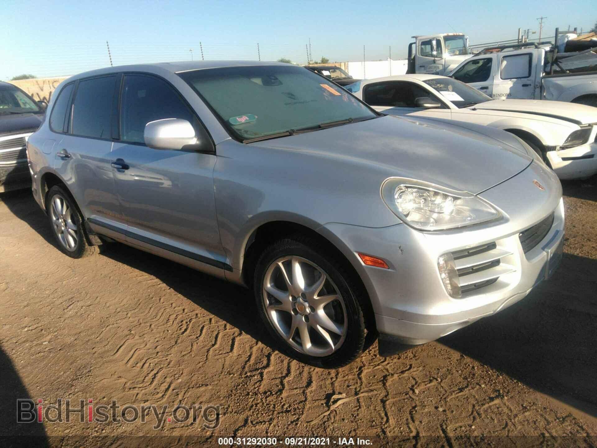 Photo WP1AB29P28LA43063 - PORSCHE CAYENNE 2008