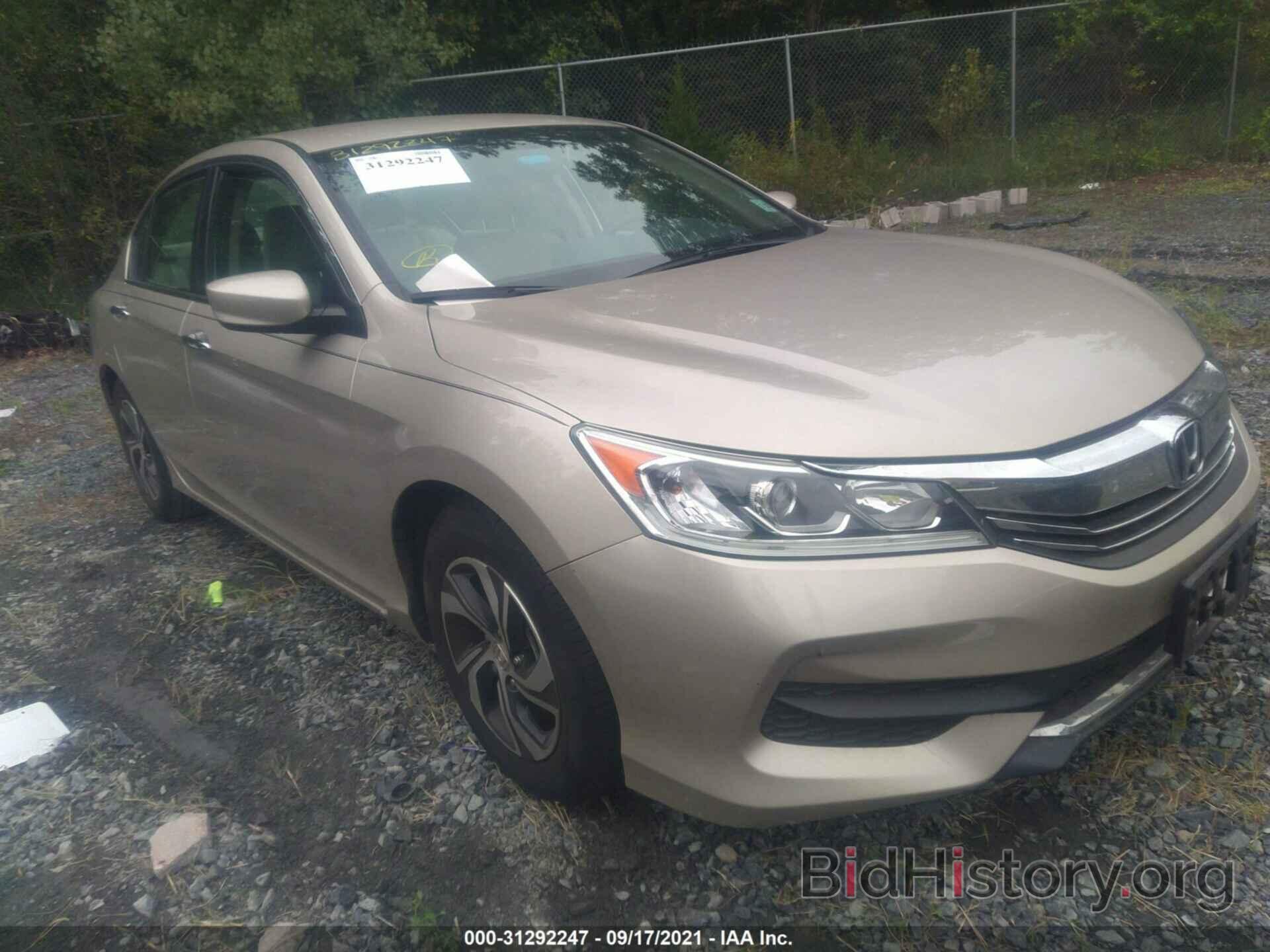 Photo 1HGCR2F36GA053999 - HONDA ACCORD SEDAN 2016