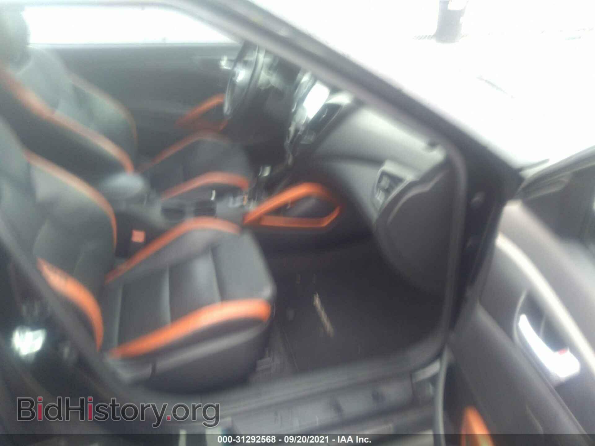 2016 HYUNDAI VELOSTER - VIN: KMHTC6AEXGU257070 - Фото 5