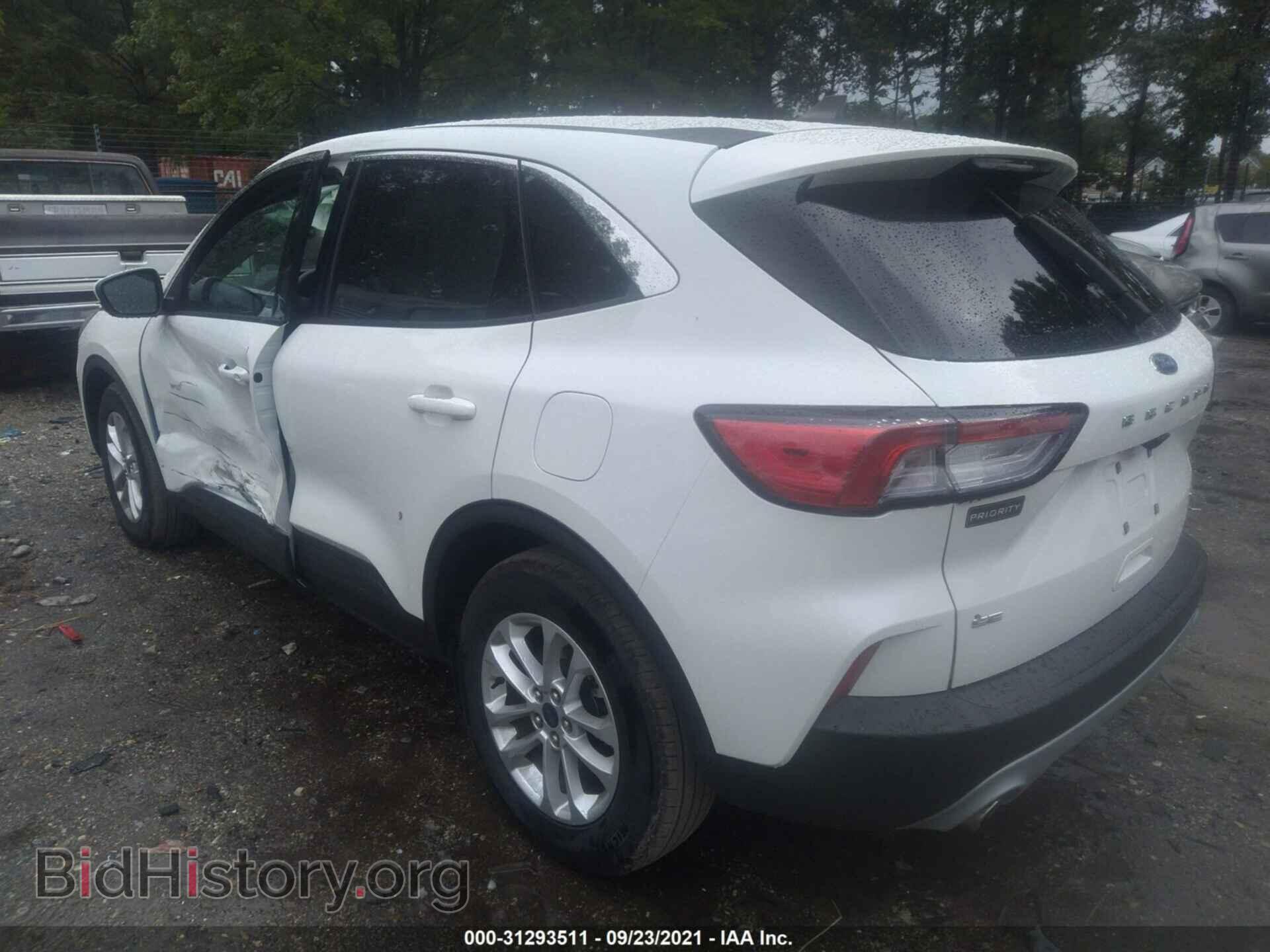 2020 FORD ESCAPE - VIN: 1FMCU0G60LUA94840 - Photo 3