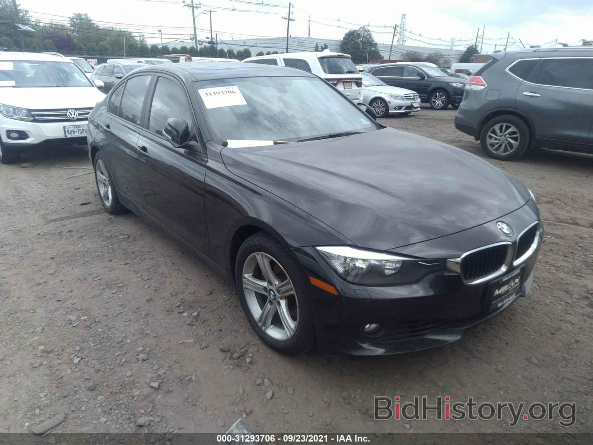 Photo WBA3B5C54DF595303 - BMW 3 SERIES 2013