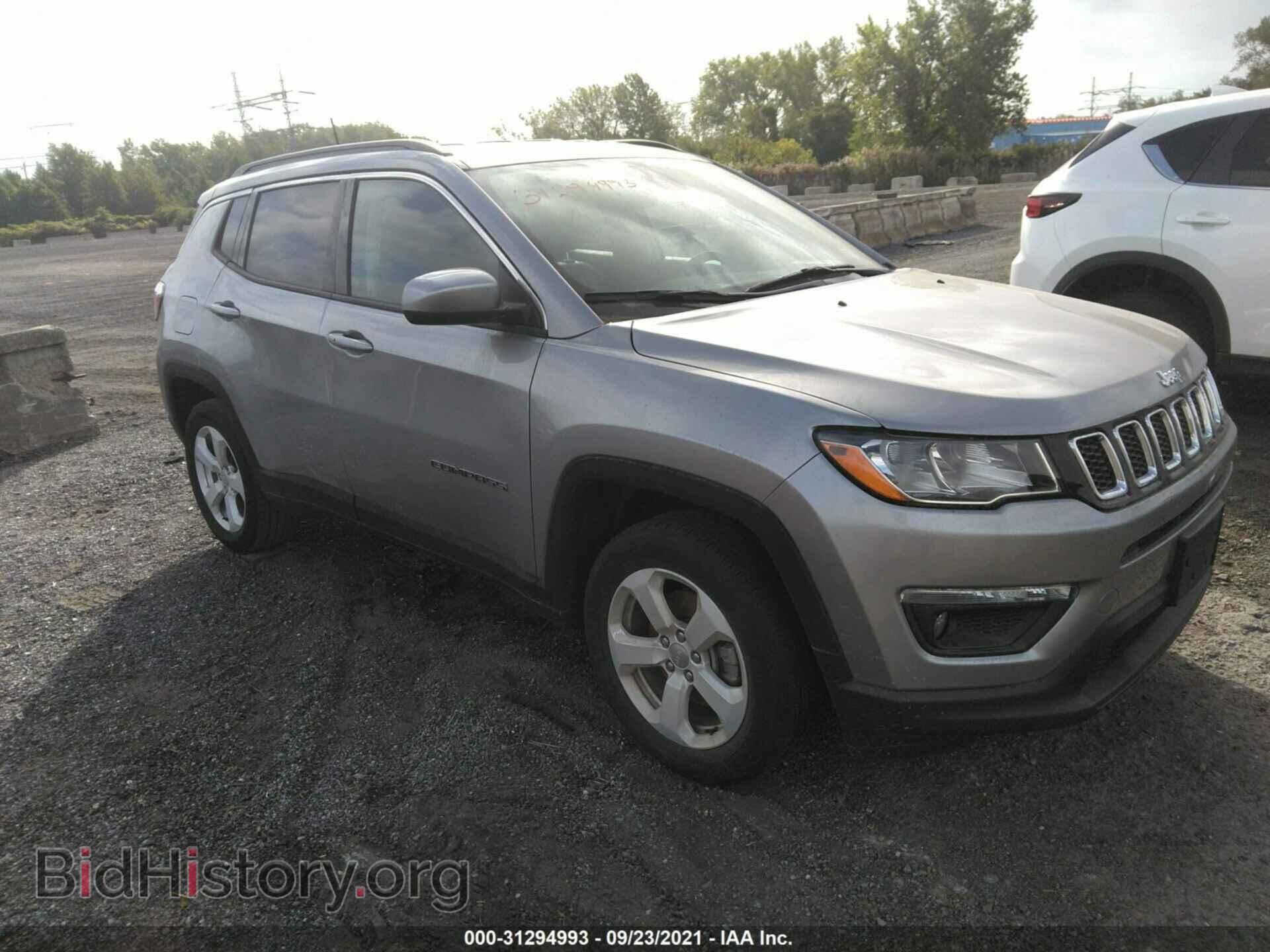 Фотография 3C4NJDBB8JT435197 - JEEP COMPASS 2018