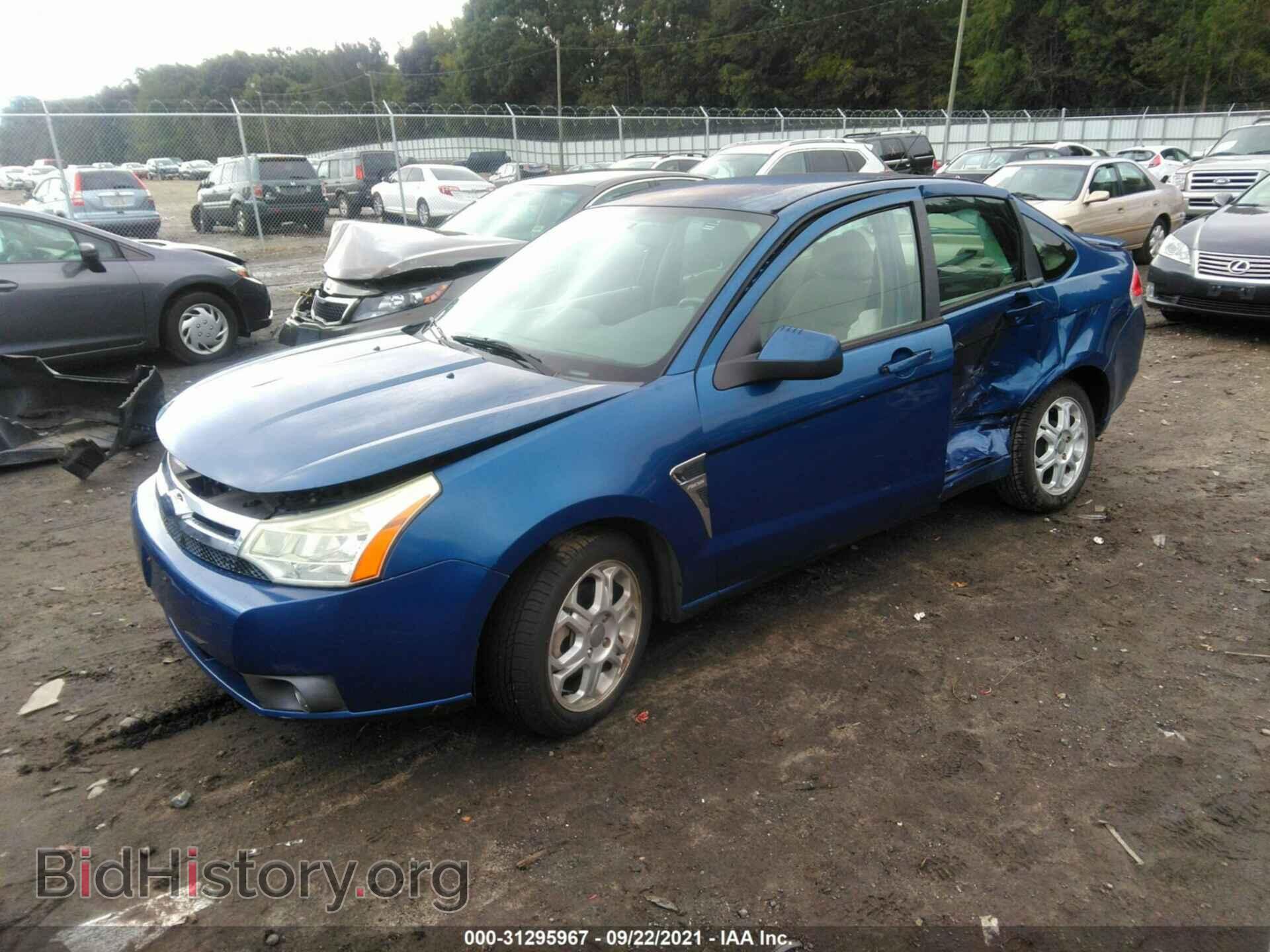 2008 FORD FOCUS - VIN: 1FAHP35N68W169295 - Фото 2