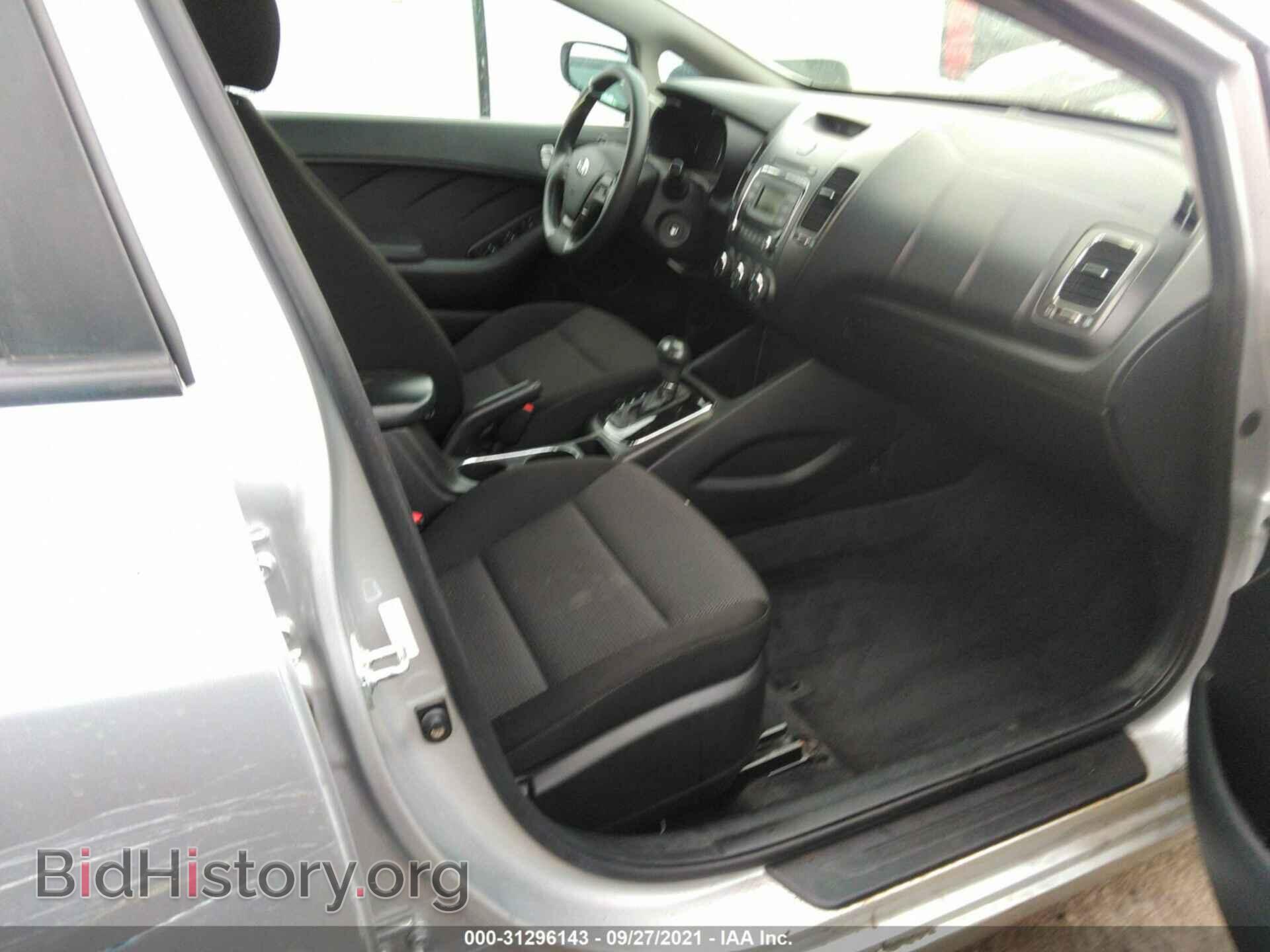 2017 KIA FORTE - VIN: 3KPFK4A71HE137362 - Фото 5