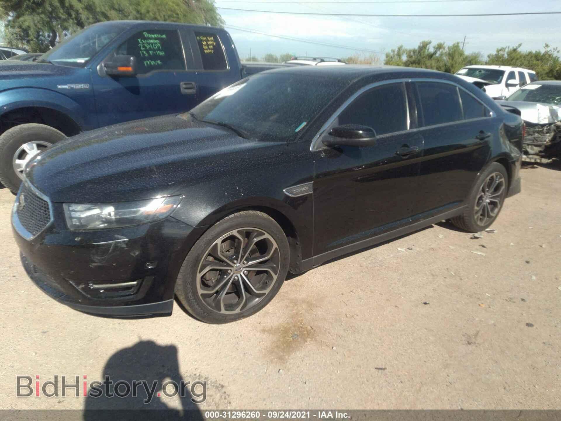 2013 FORD TAURUS - VIN: 1FAHP2KT6DG102889 - Фото 2