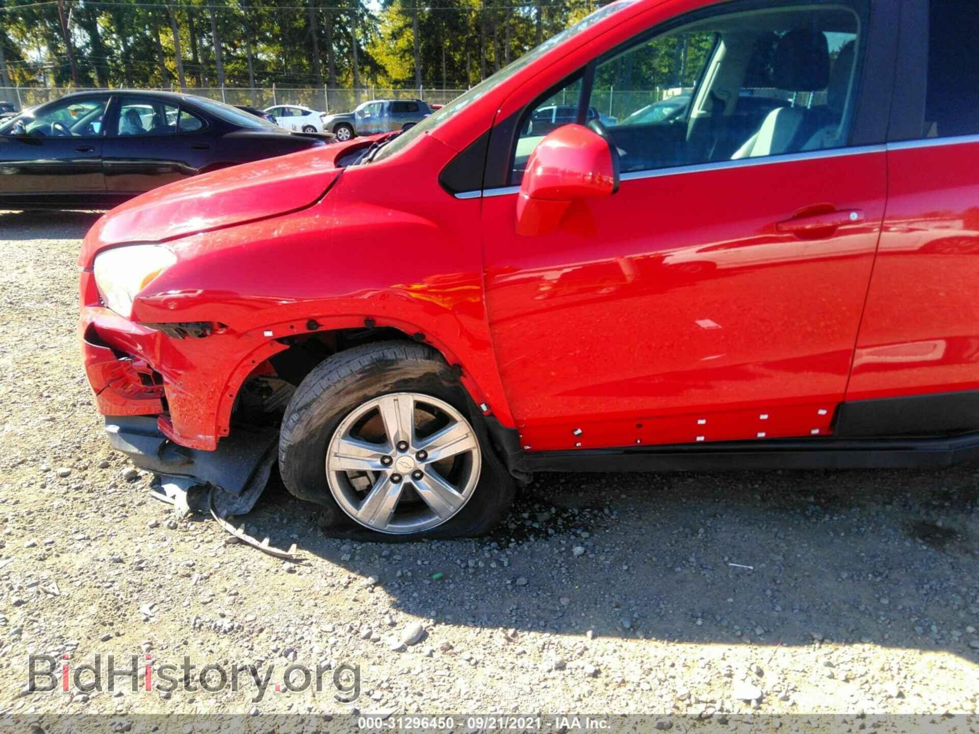 2015 CHEVROLET TRAX - VIN: 3GNCJRSB6FL201742 - Фото 6