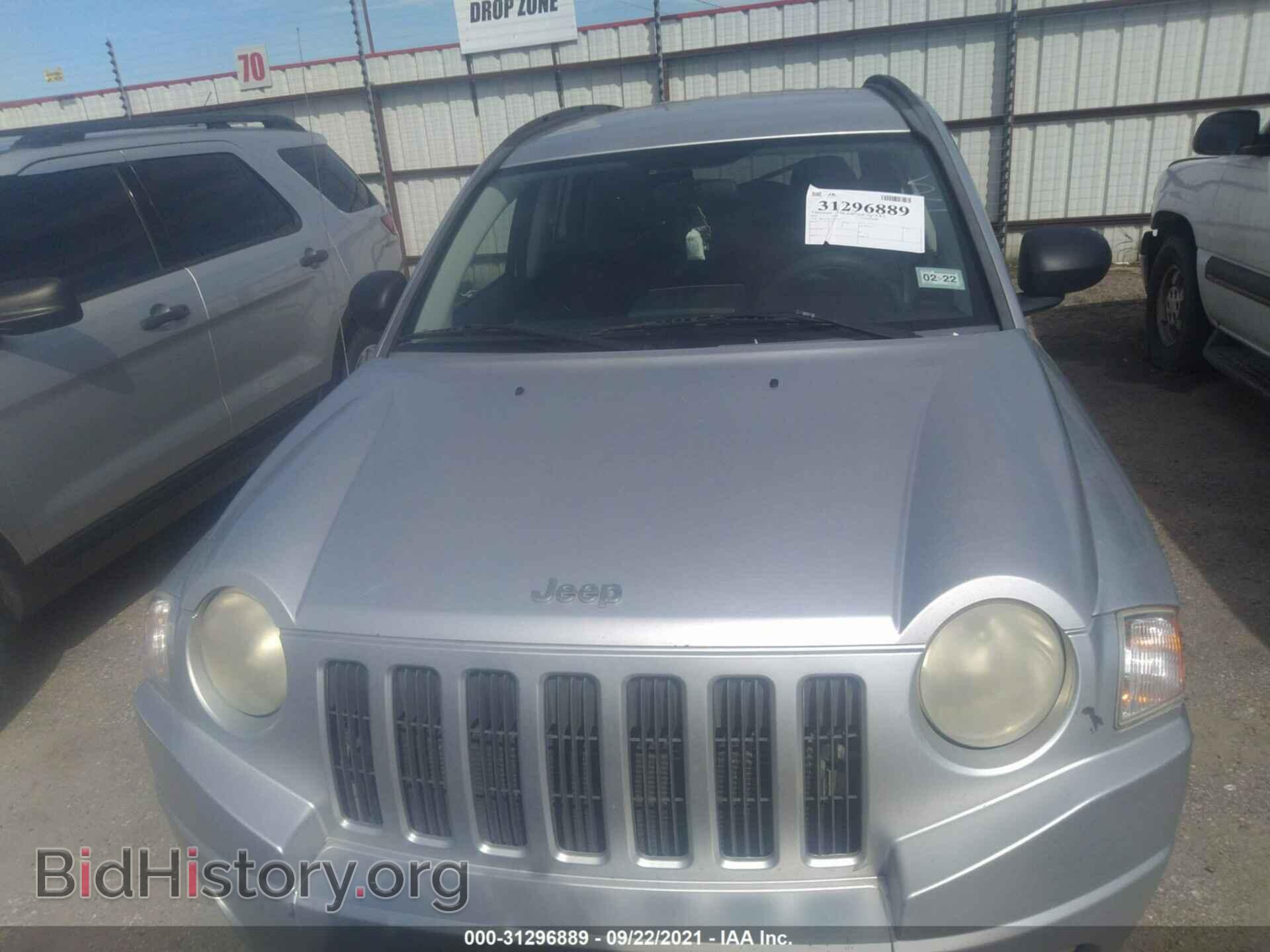 2007 JEEP COMPASS - VIN: 1J8FT47W17D363521 - Фото 6