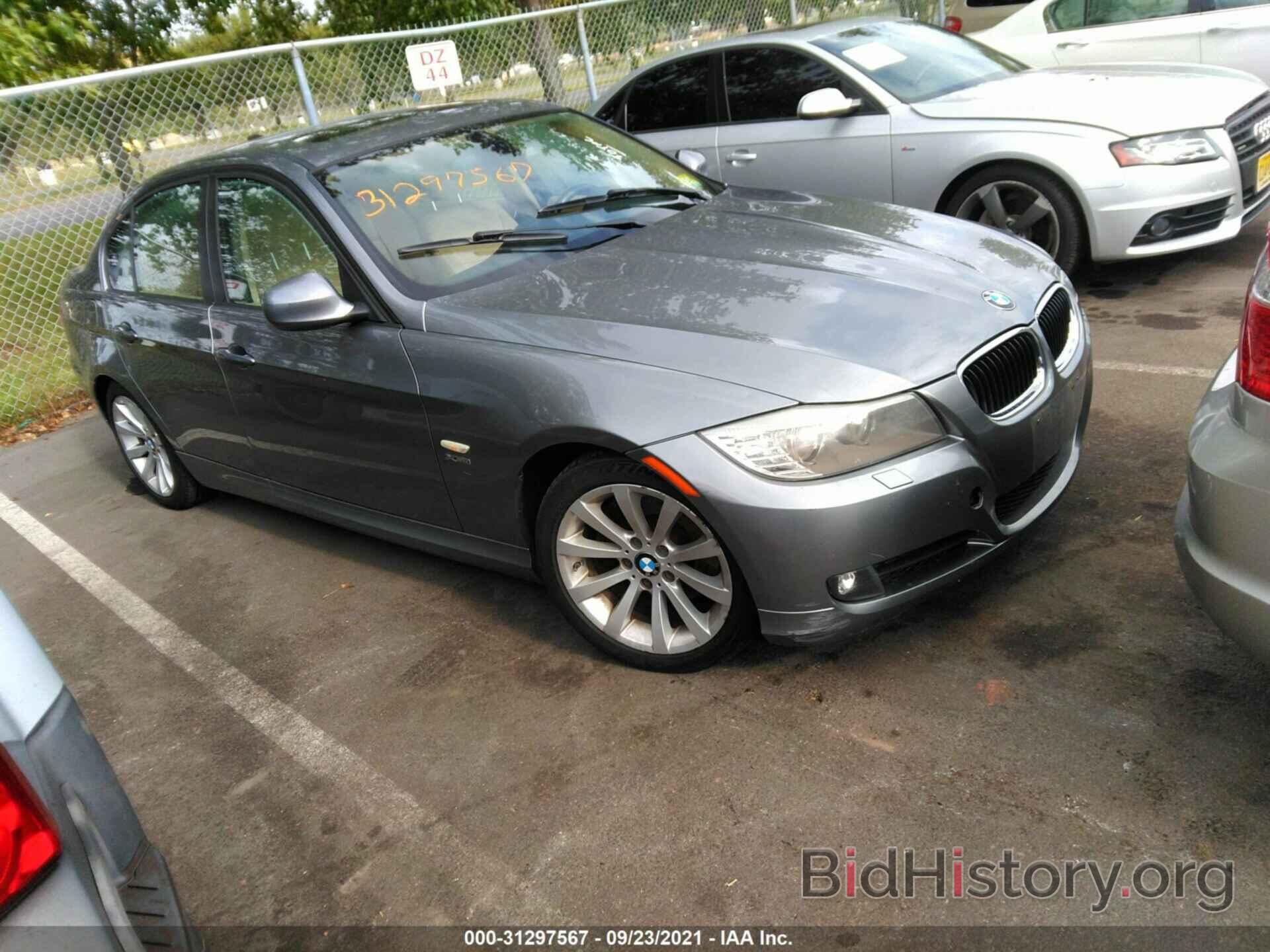 Photo WBAPK5C5XBF126179 - BMW 3 SERIES 2011