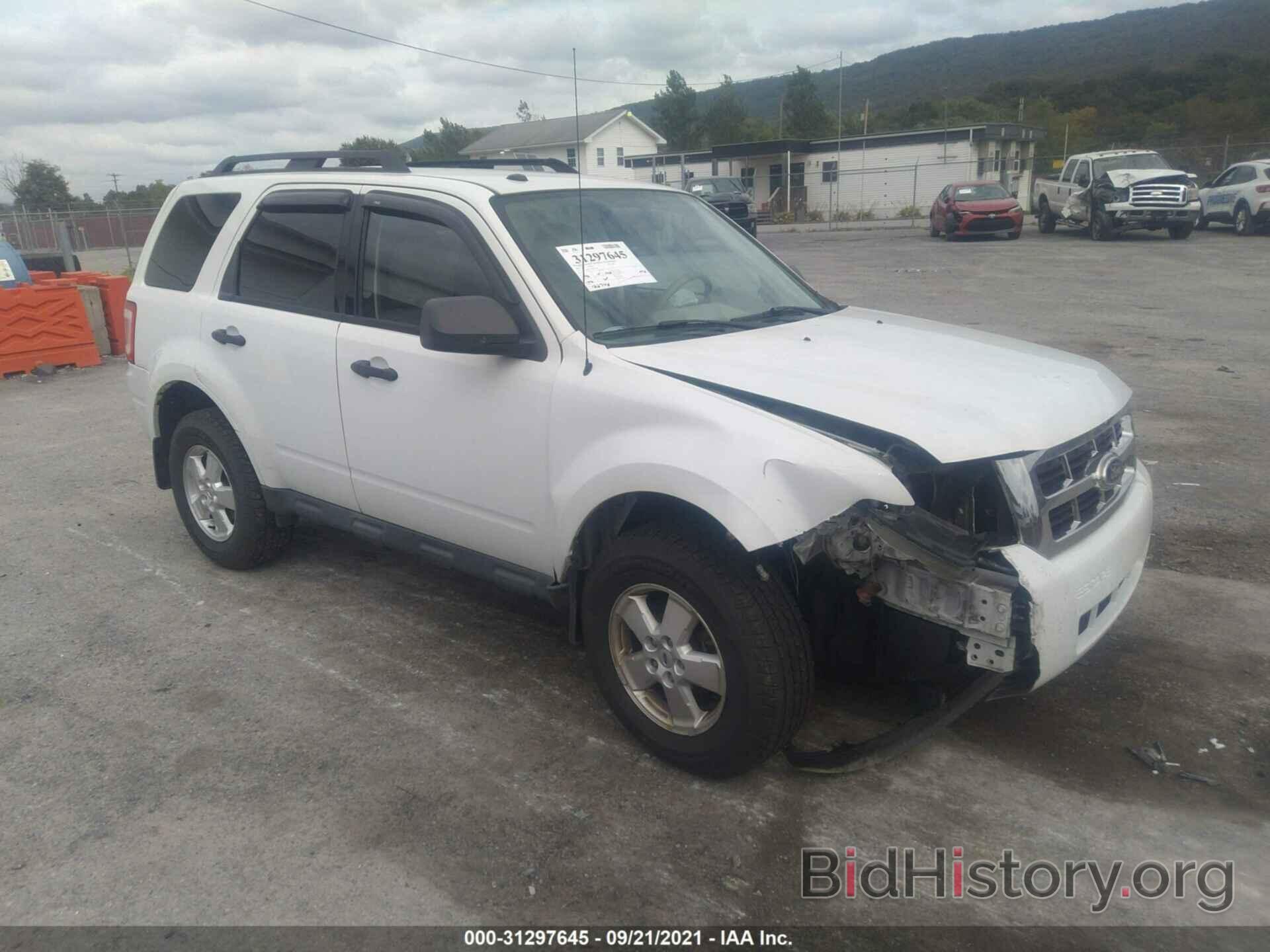 Photo 1FMCU9D71AKB56739 - FORD ESCAPE 2010