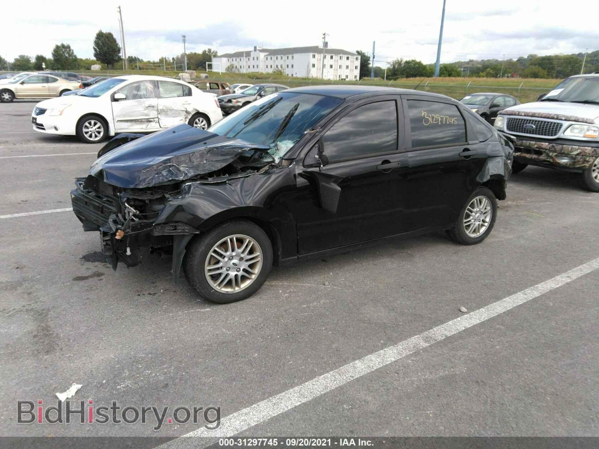 2009 FORD FOCUS - VIN: 1FAHP35N59W225096 - Фото 2