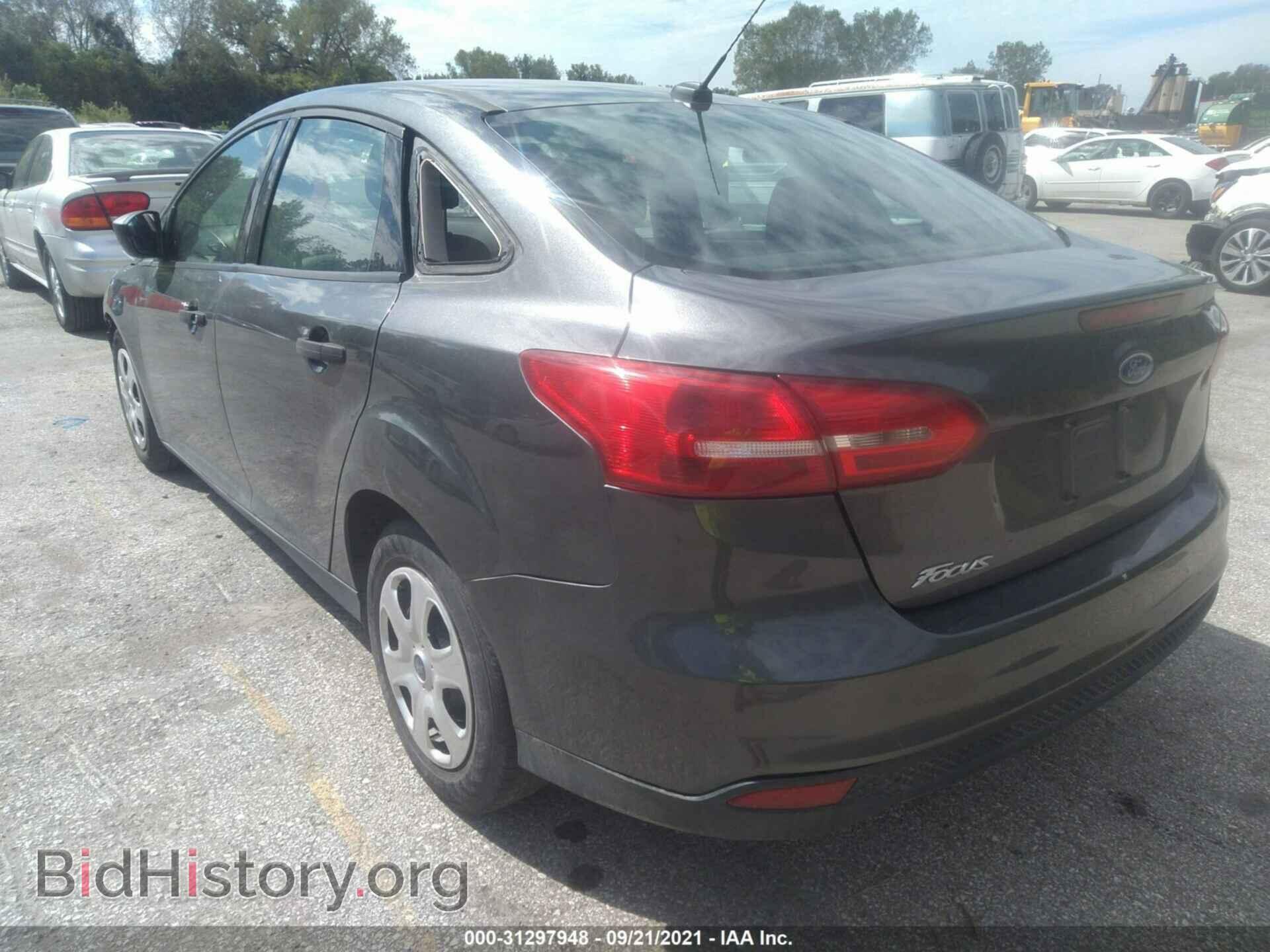 2017 FORD FOCUS - VIN: 1FADP3E26HL324675 - Фото 3