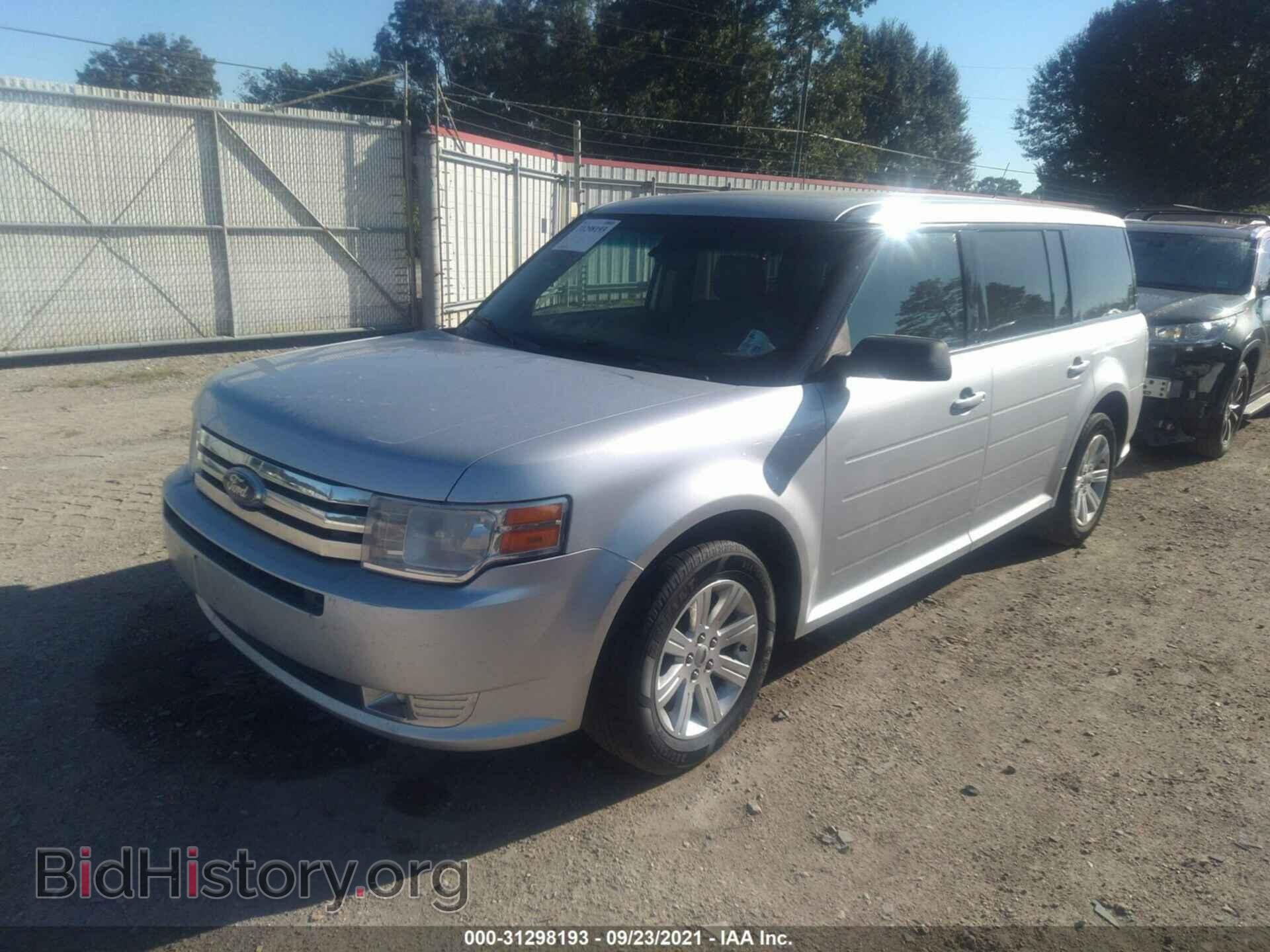 2011 FORD FLEX - VIN: 2FMGK5BC9BBD04390 - Photo 2