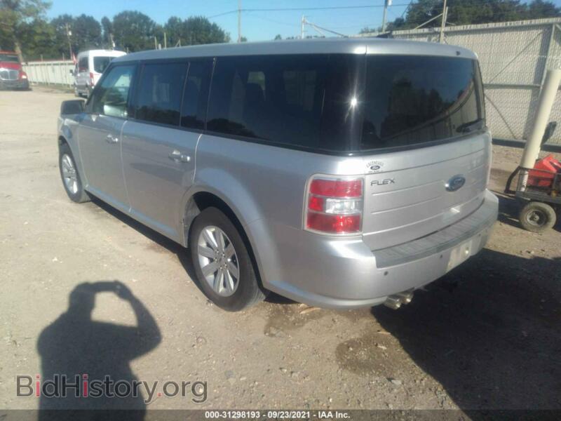 2011 Ford FLEX (VIN 2FMGK5BC9BBD04390) — фото 3 из 11