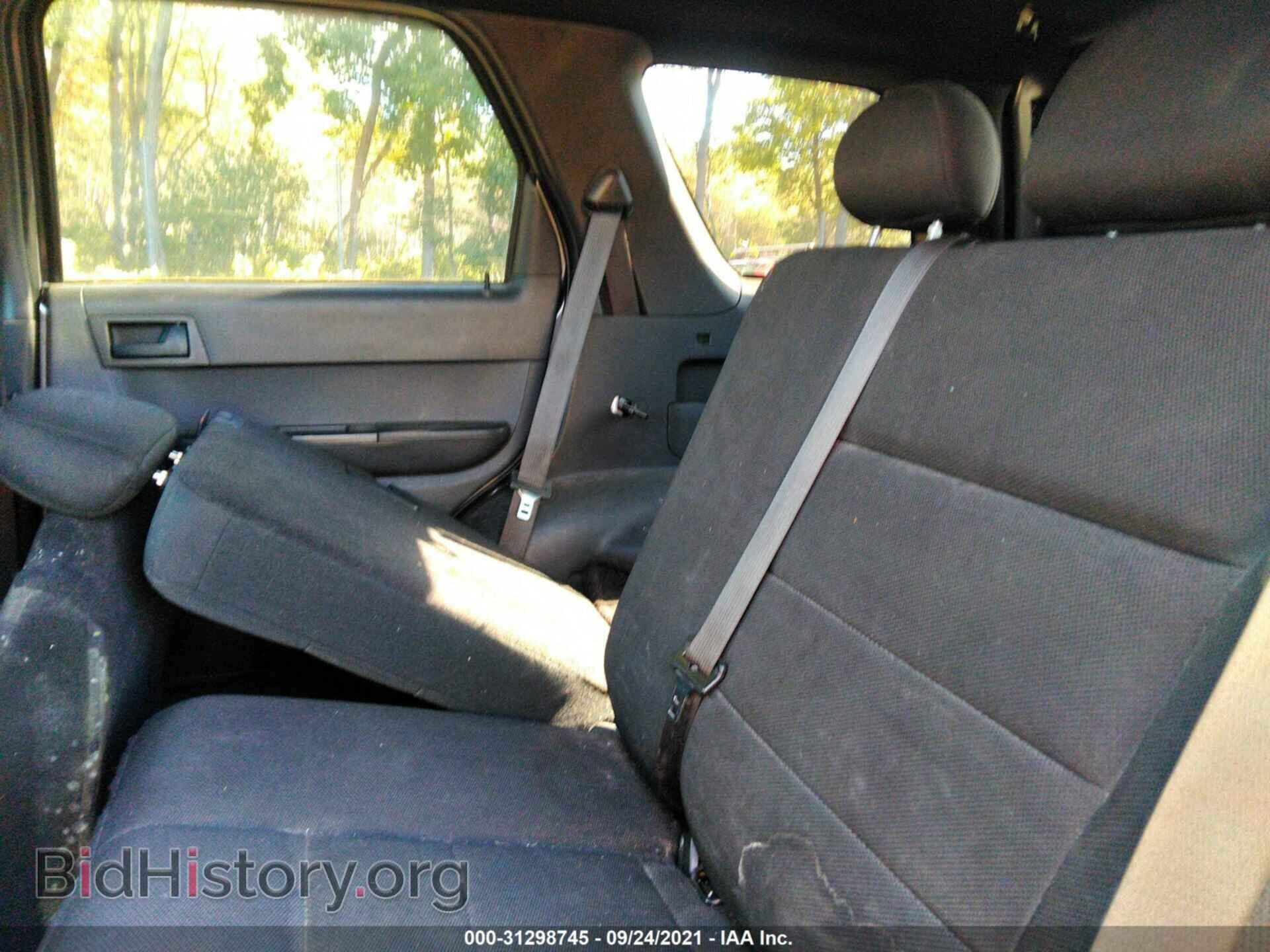 2008 FORD ESCAPE - VIN: 1FMCU93128KD86362 - Фото 8