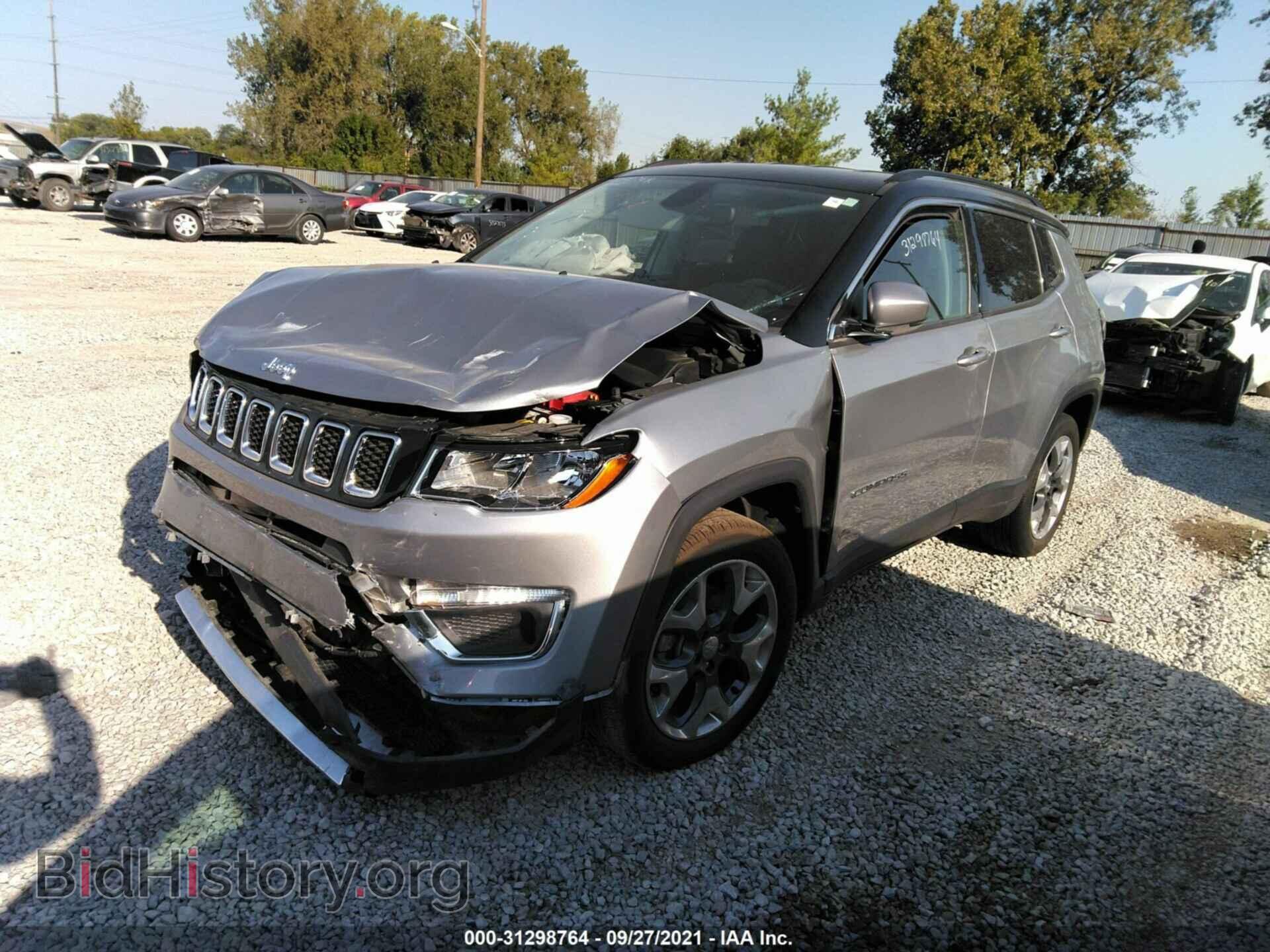 2019 JEEP COMPASS - VIN: 3C4NJCCB0KT725816 - Фото 2