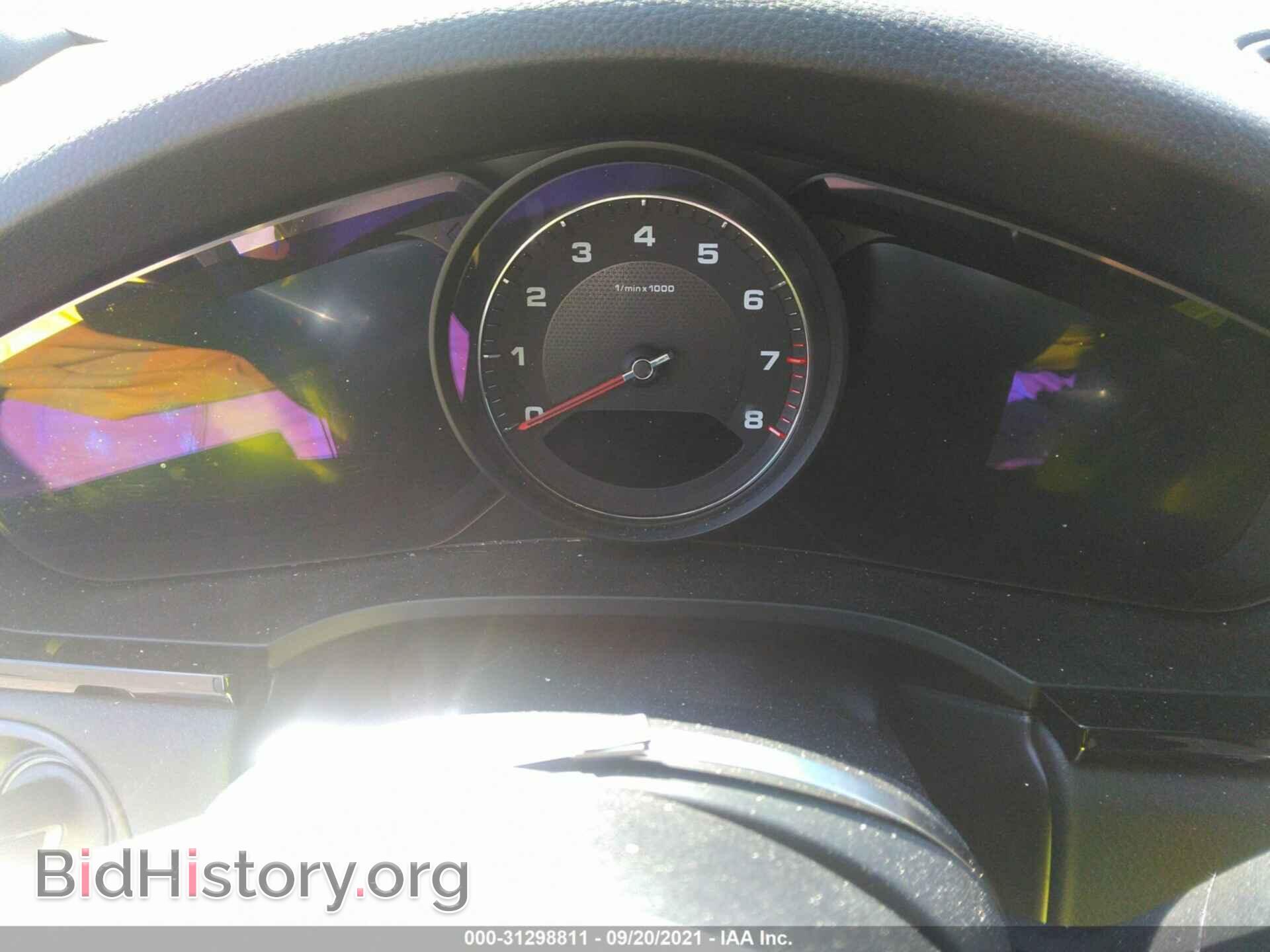 2020 PORSCHE CAYENNE - VIN: WP1AB2AY8LDA27733 - Фото 7