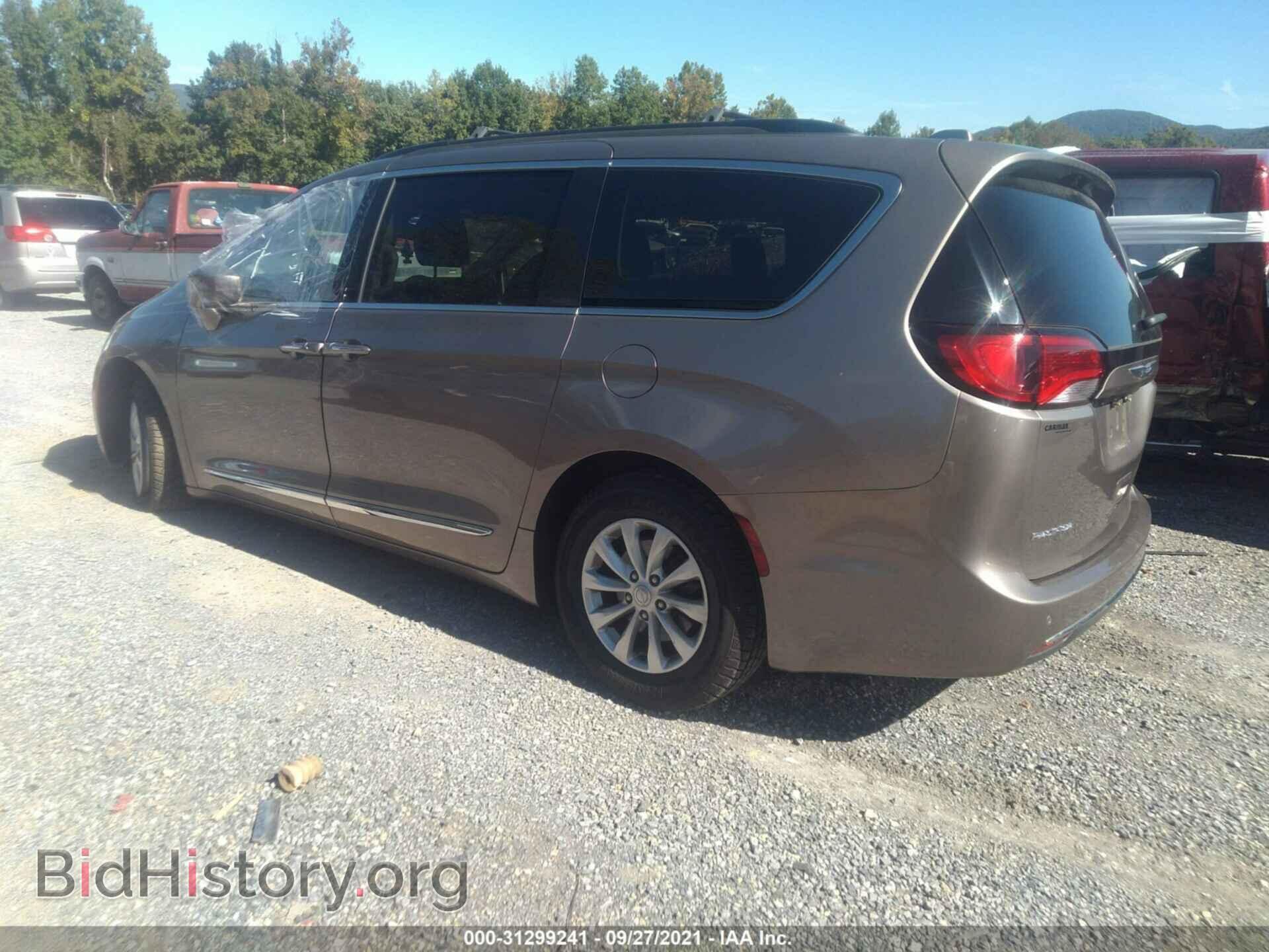 2017 CHRYSLER PACIFICA - VIN: 2C4RC1BG8HR804529 - Photo 3
