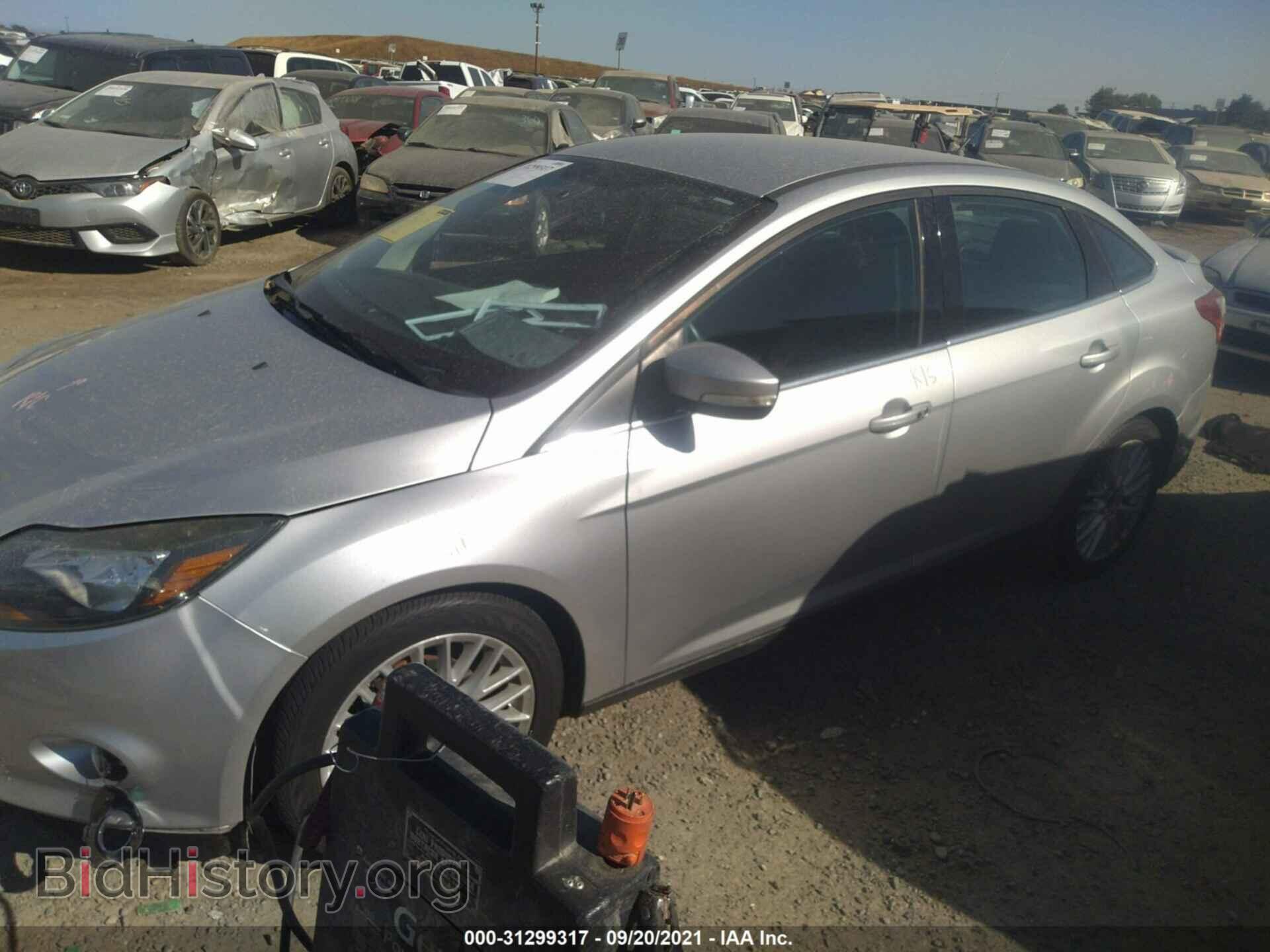 2013 FORD FOCUS - VIN: 1FADP3J21DL255460 - Фото 2