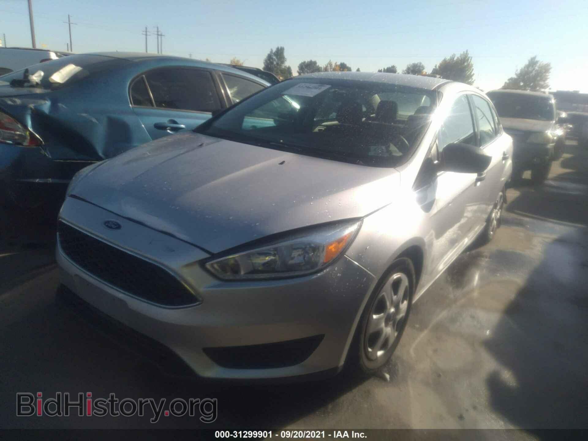 2016 FORD FOCUS - VIN: 1FADP3E22GL369921 - Photo 2