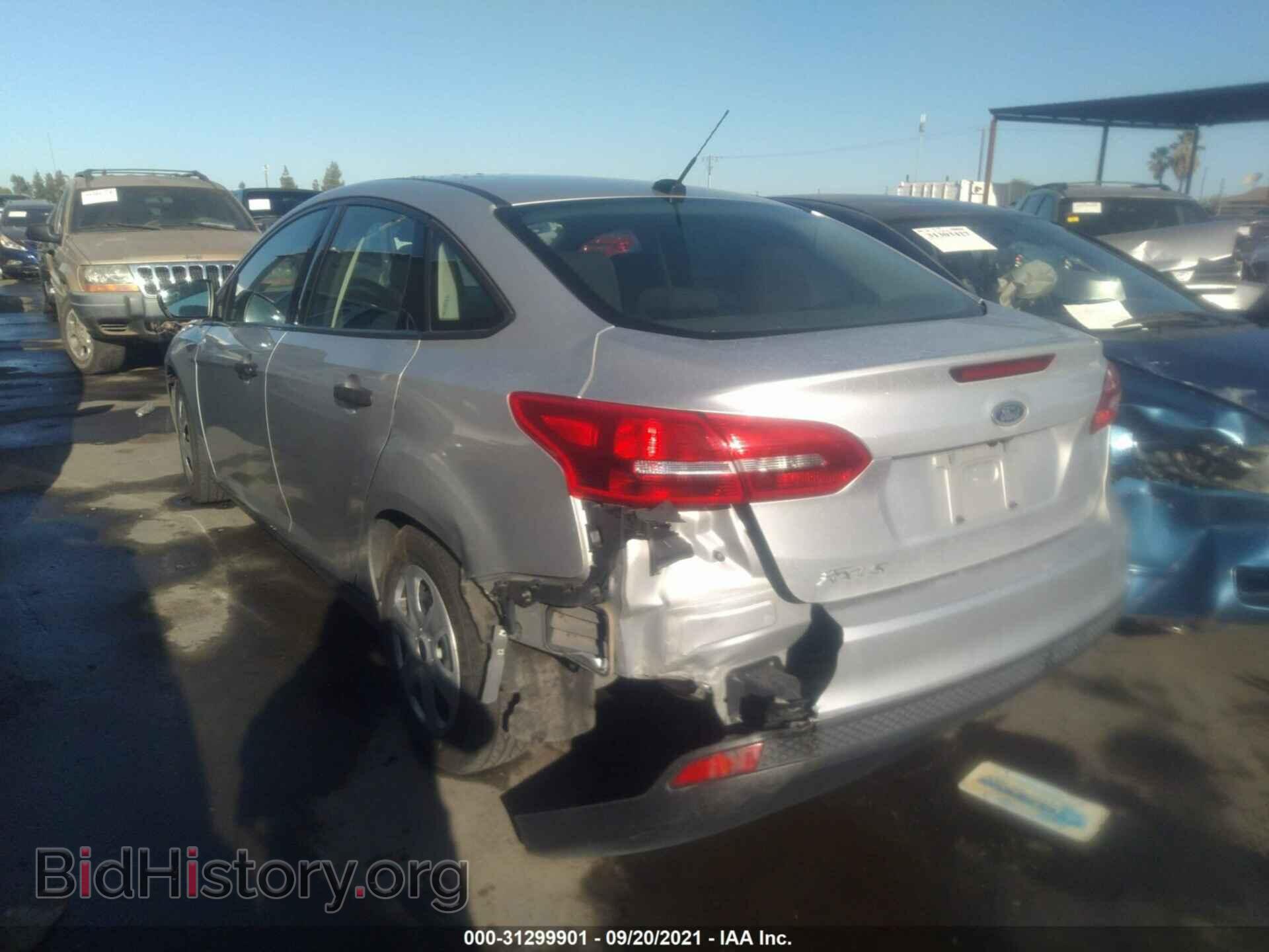2016 FORD FOCUS - VIN: 1FADP3E22GL369921 - Photo 3