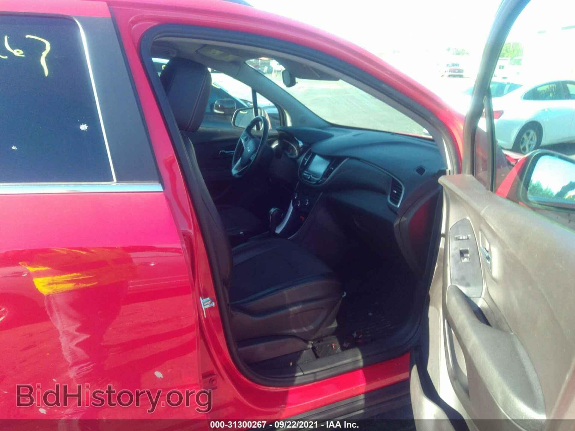 2017 CHEVROLET TRAX - VIN: 3GNCJPSBXHL214162 - Фото 5