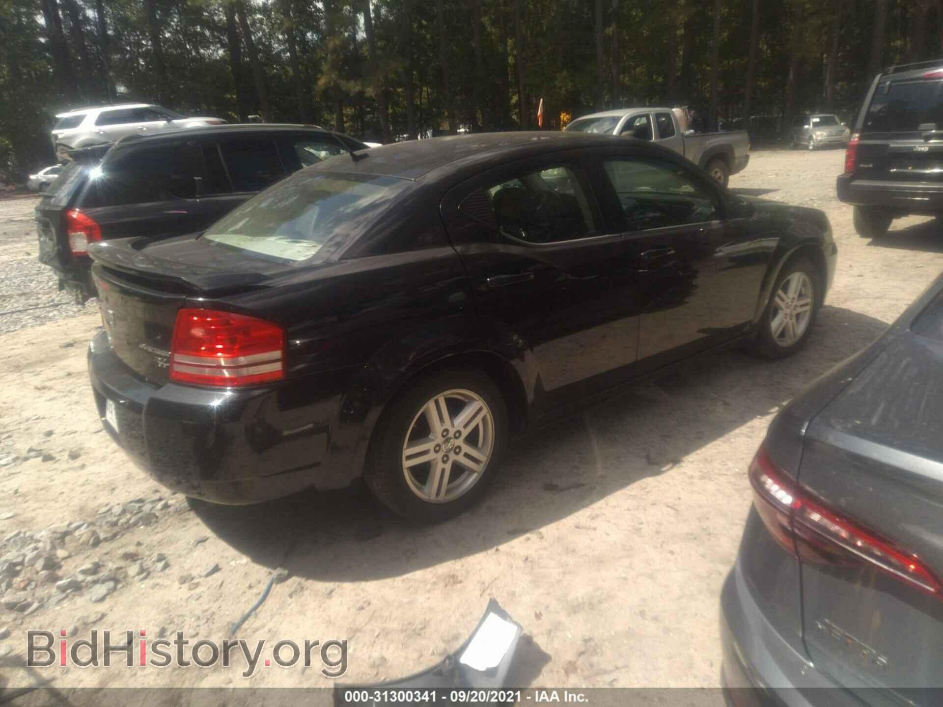 2010 DODGE AVENGER - VIN: 1B3CC5FB8AN217280 - Фото 4